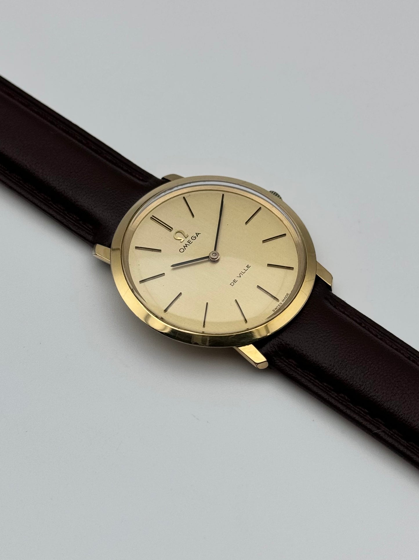 Omega De Ville Manual Wind - 111.077