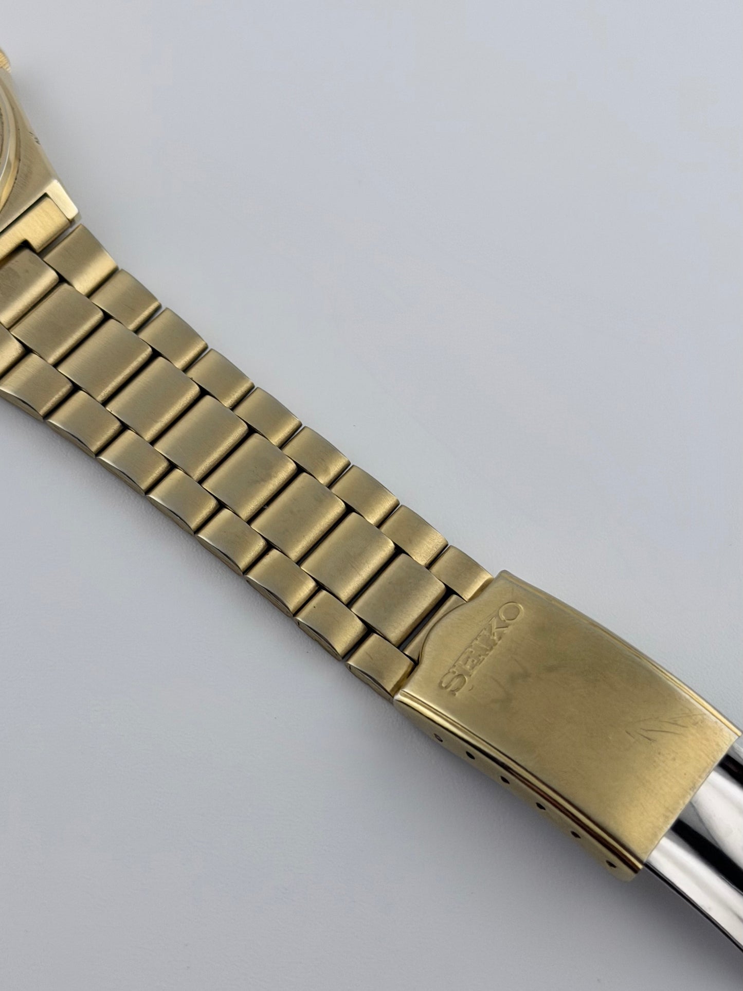 Seiko Spirit Quartz JDM Day Date - 7N48-7000