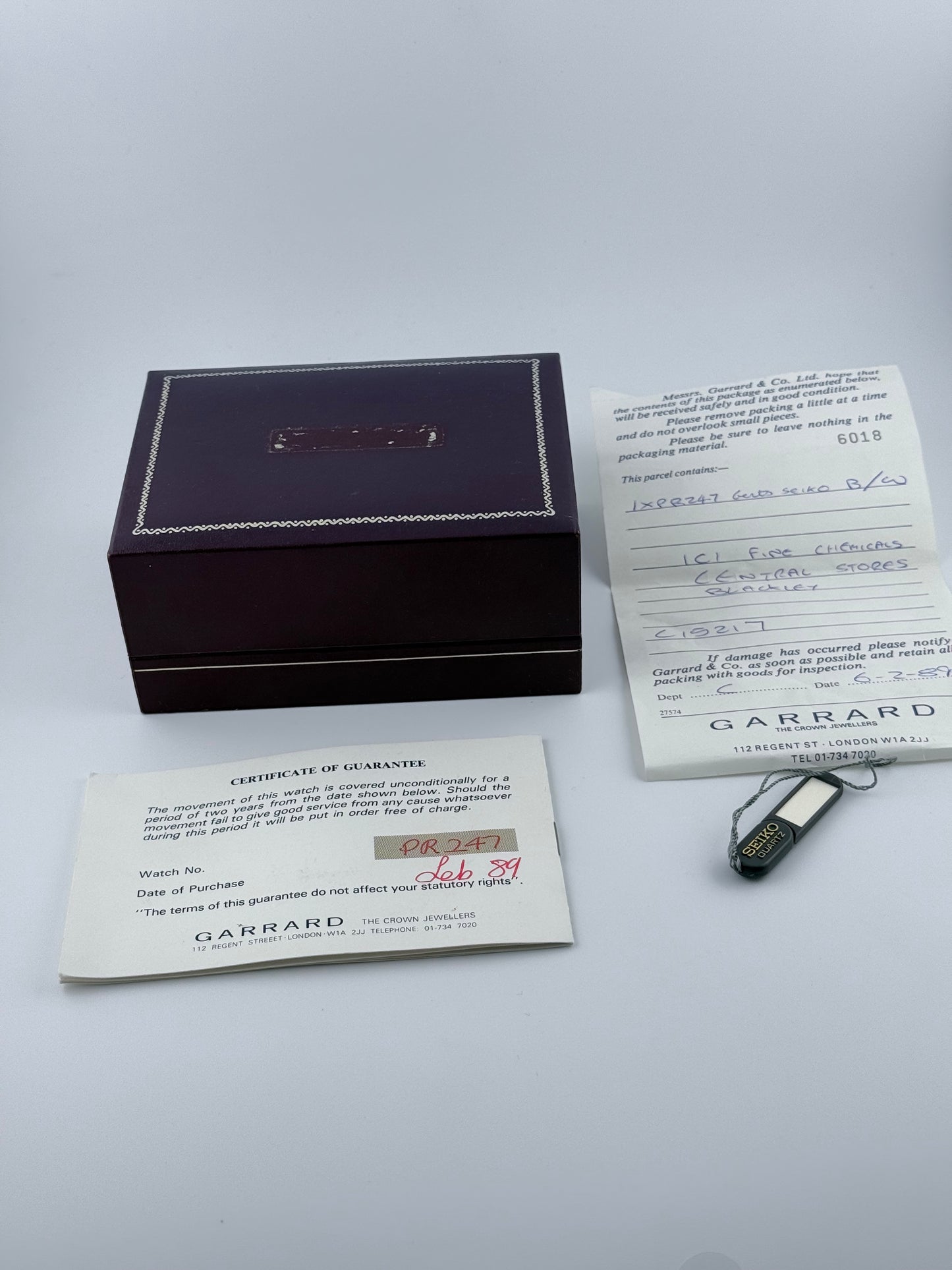 Seiko Tank Quartz 5Y39-5860 Date - Box & Papers
