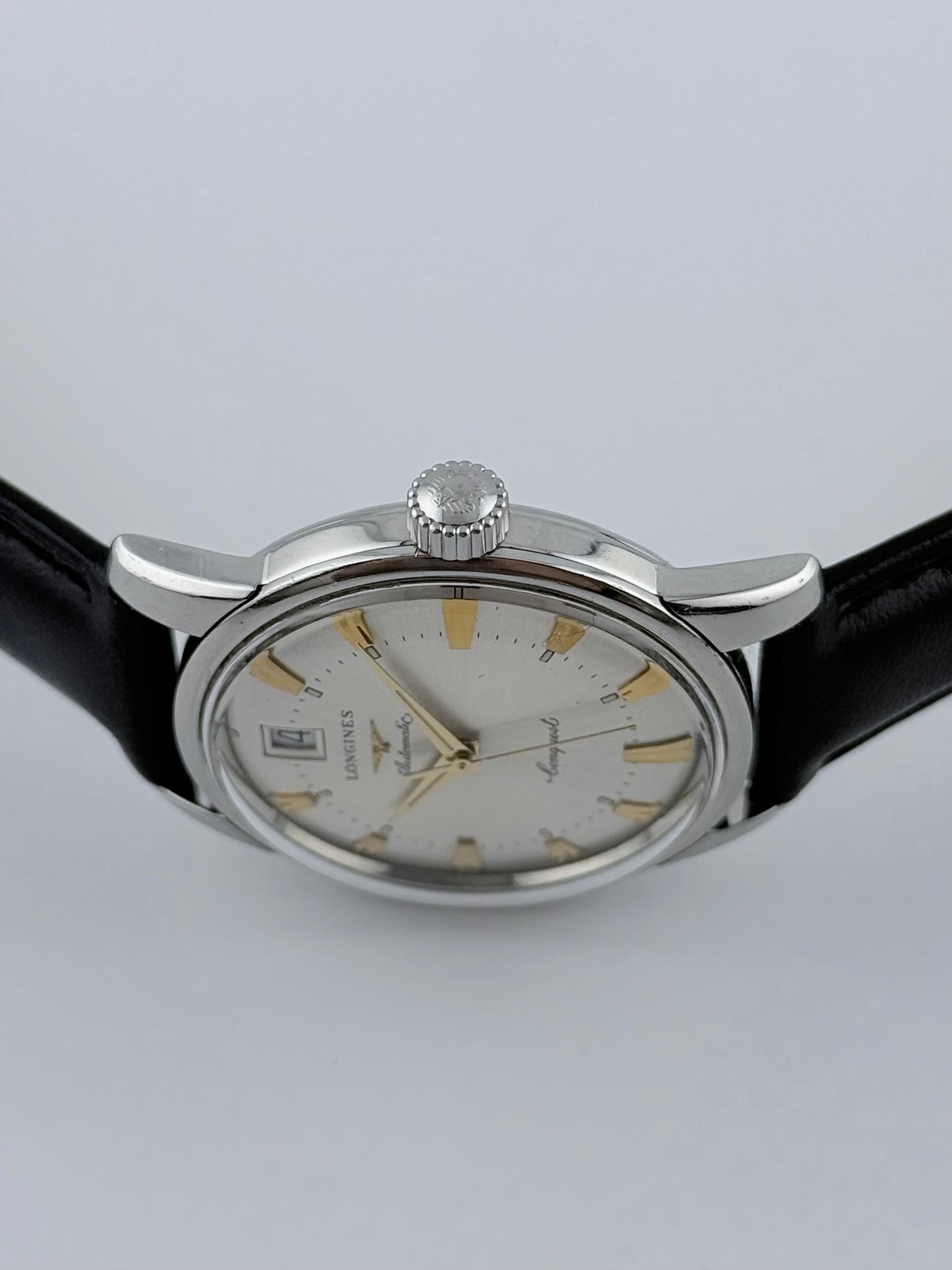 Longines Conquest Automatic Date L.1611.4 - Sunburst Dial