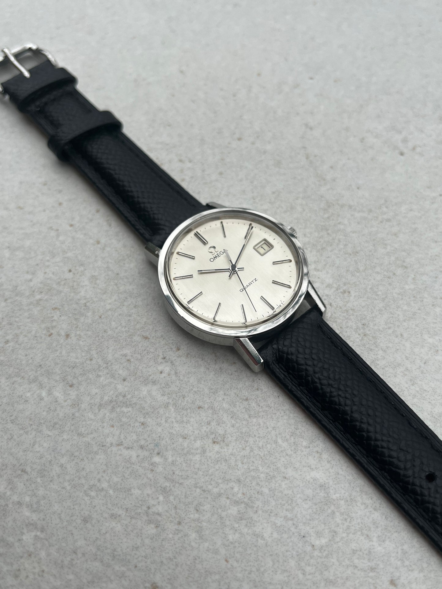 Omega Quartz Date 196.0160