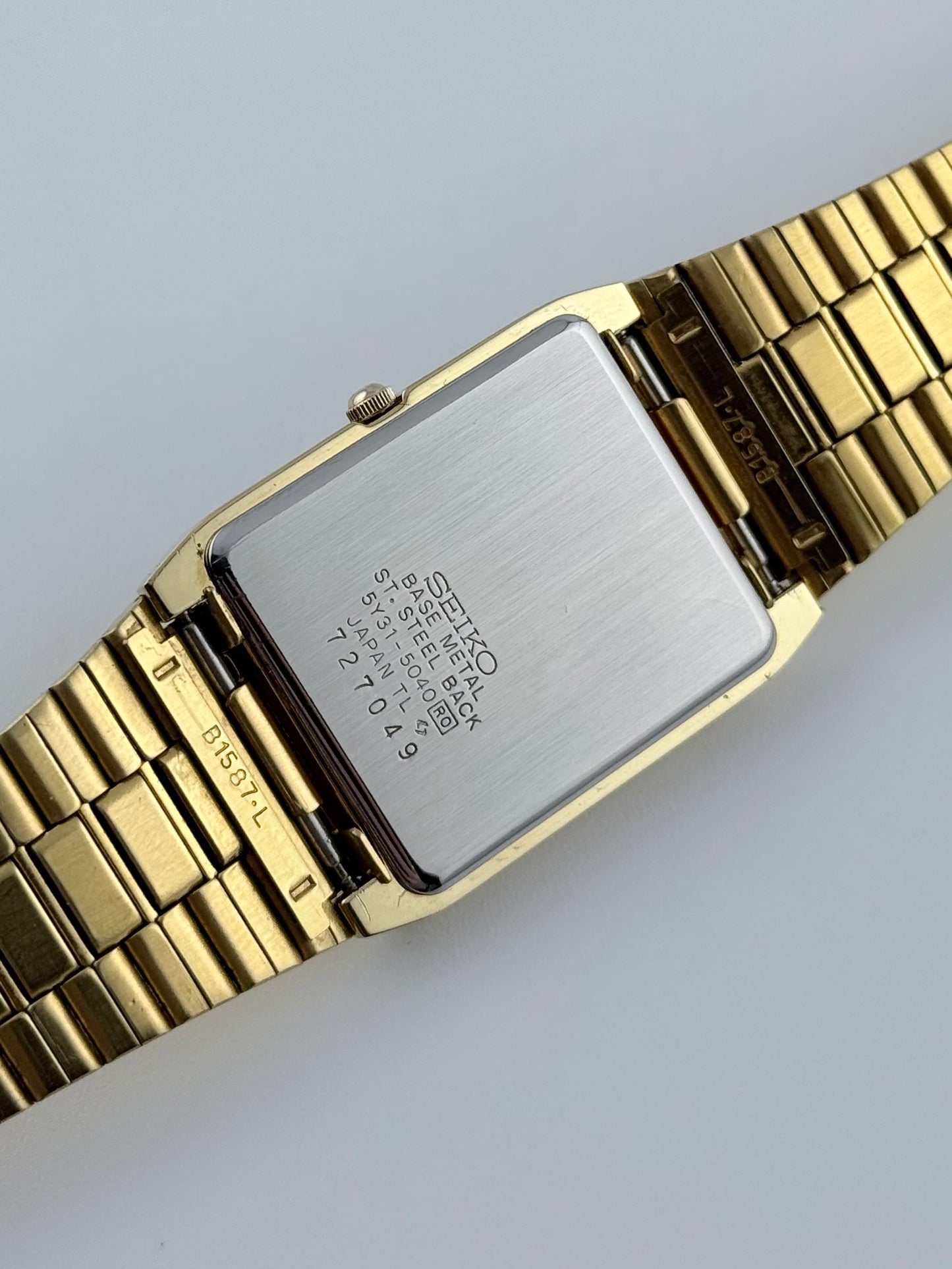 Seiko Tank Quartz 5Y31-5040