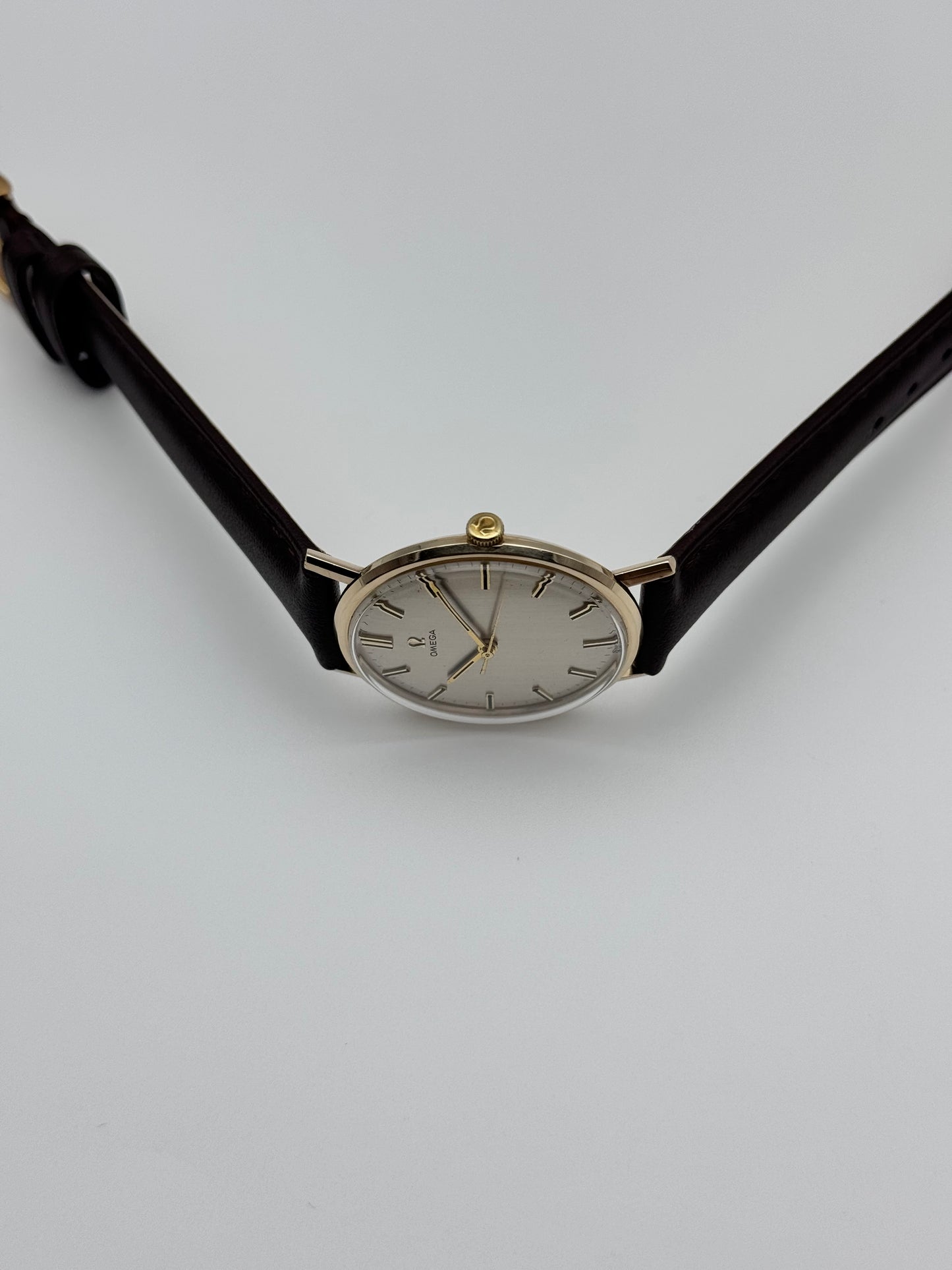 Omega Manual Wind 9ct Gold 131.026