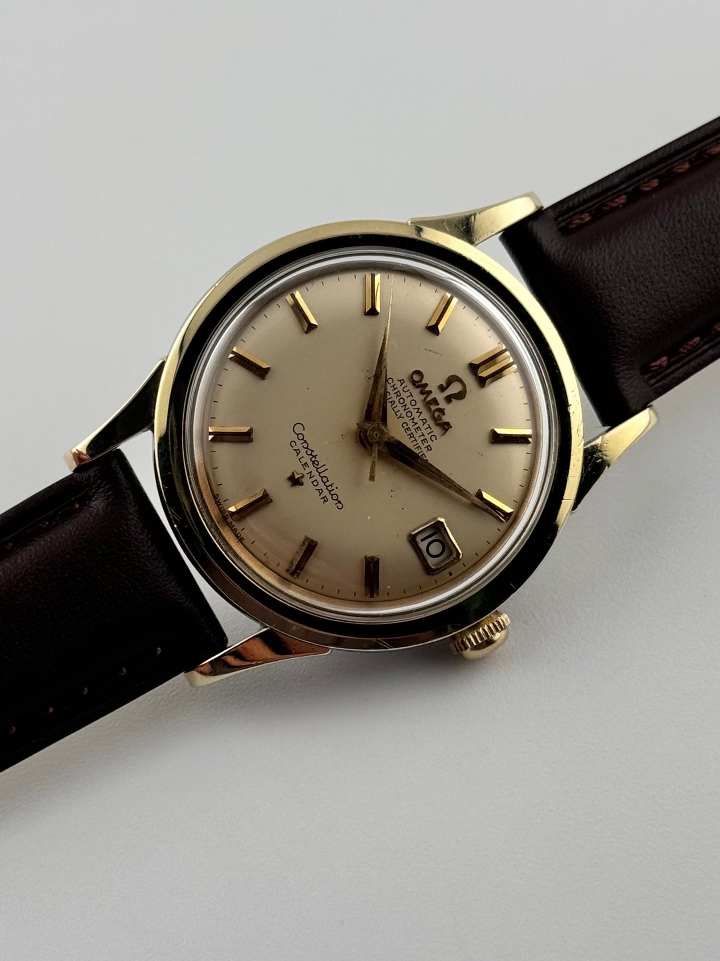 Omega Constellation Calendar Chronometer Automatic - 2943-5 SC