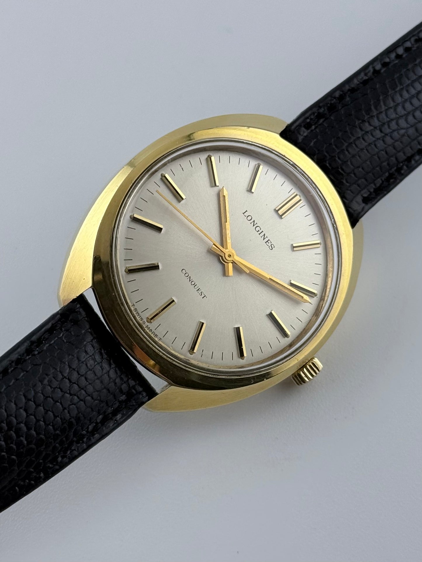 Longines Conquest Manual Wind - Sunburst Dial