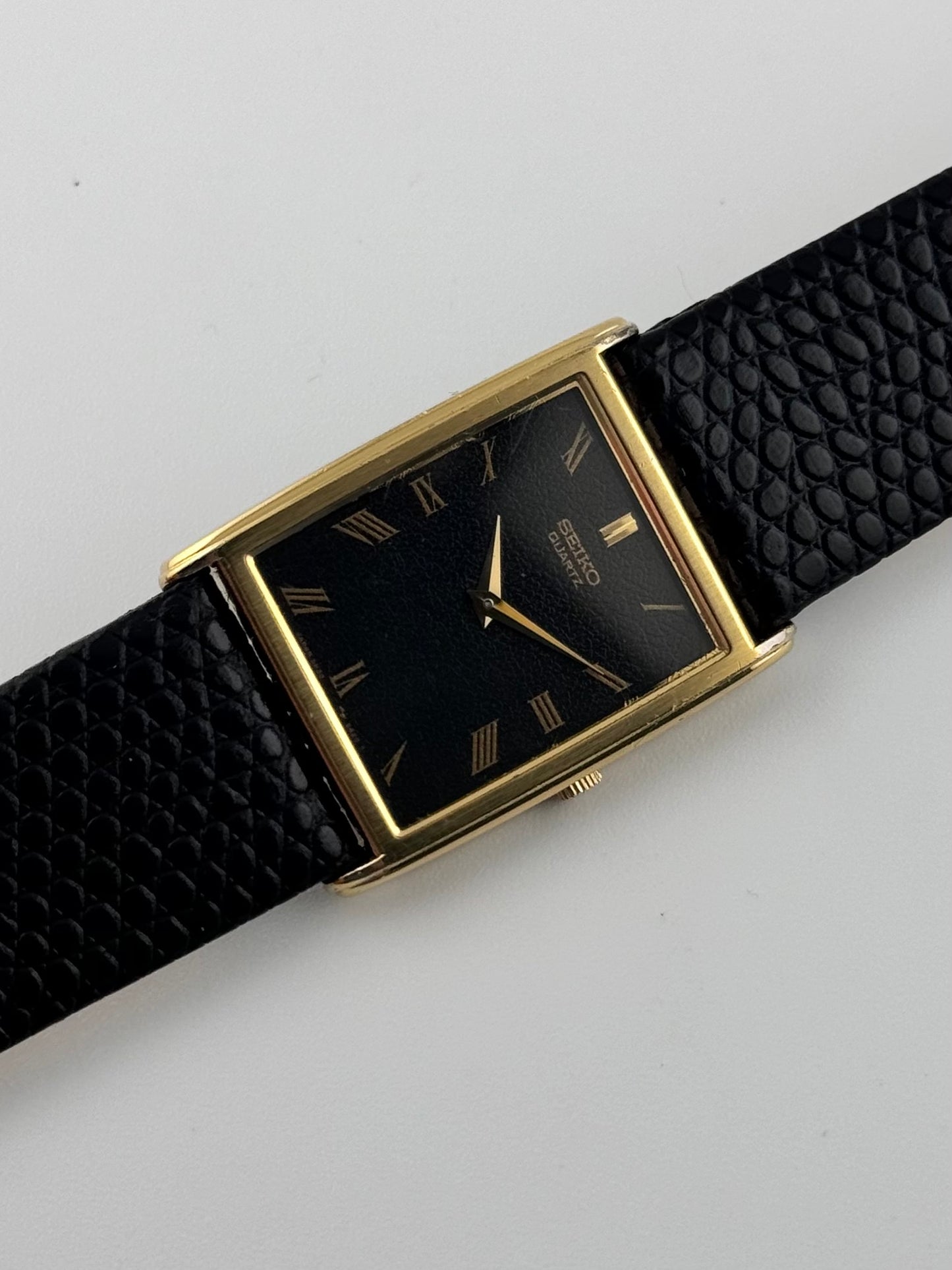 Seiko Tank Quartz - 5P30-5280