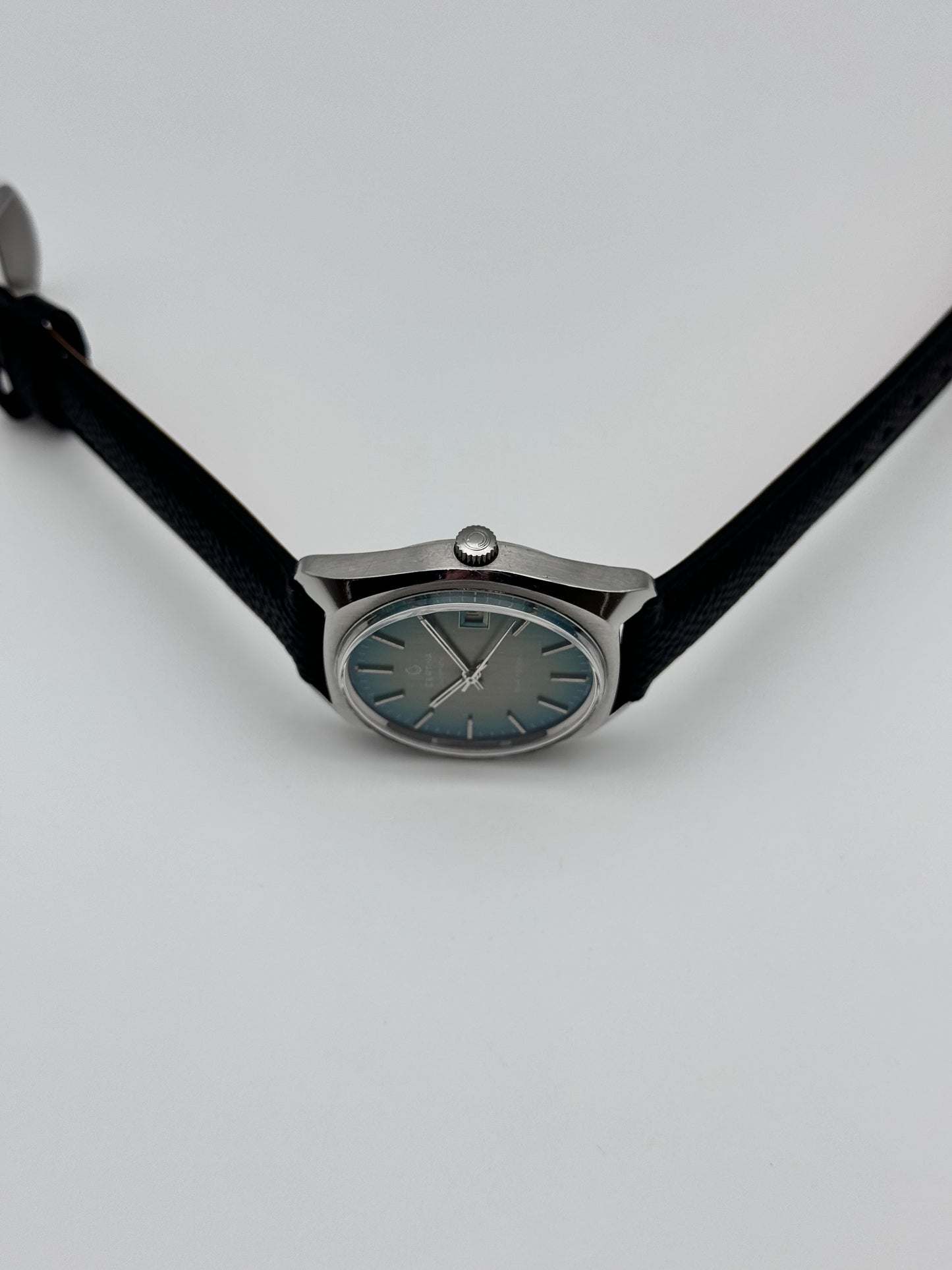 Certina Blue Ribbon Automatic Date - Cal 25-011 - Rare Volvo custom order.