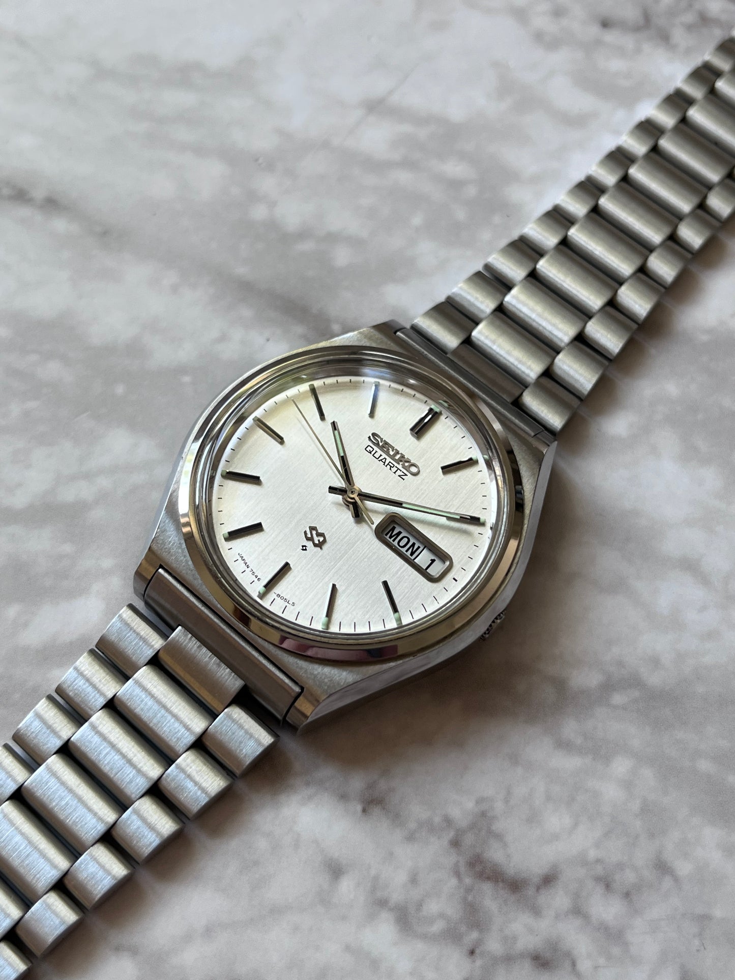 Seiko SQ Quartz 7546-8040