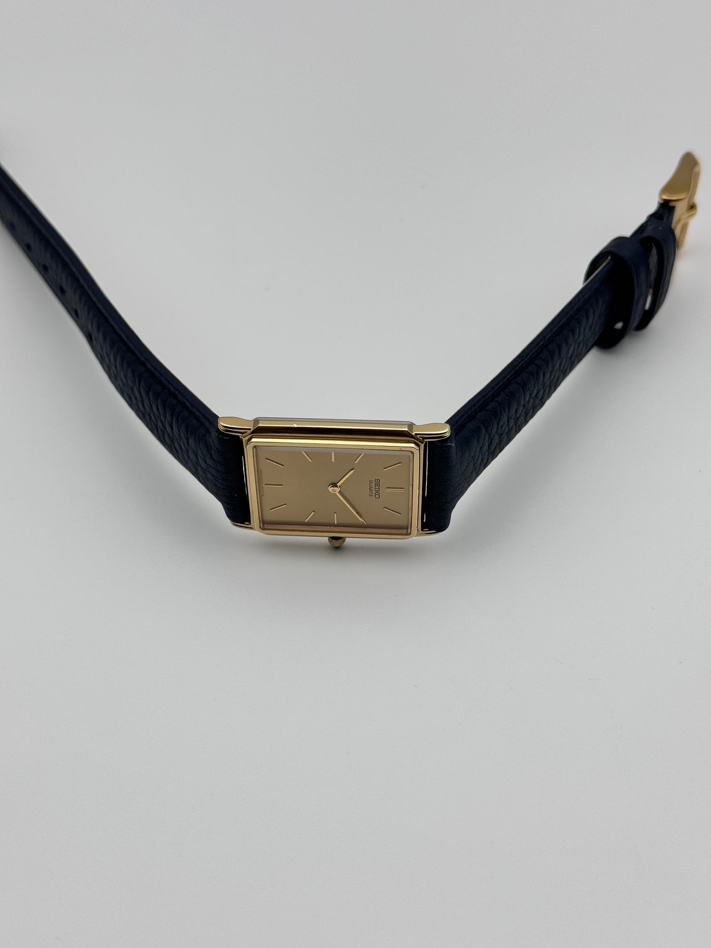 Seiko Tank Quartz 9020-5010