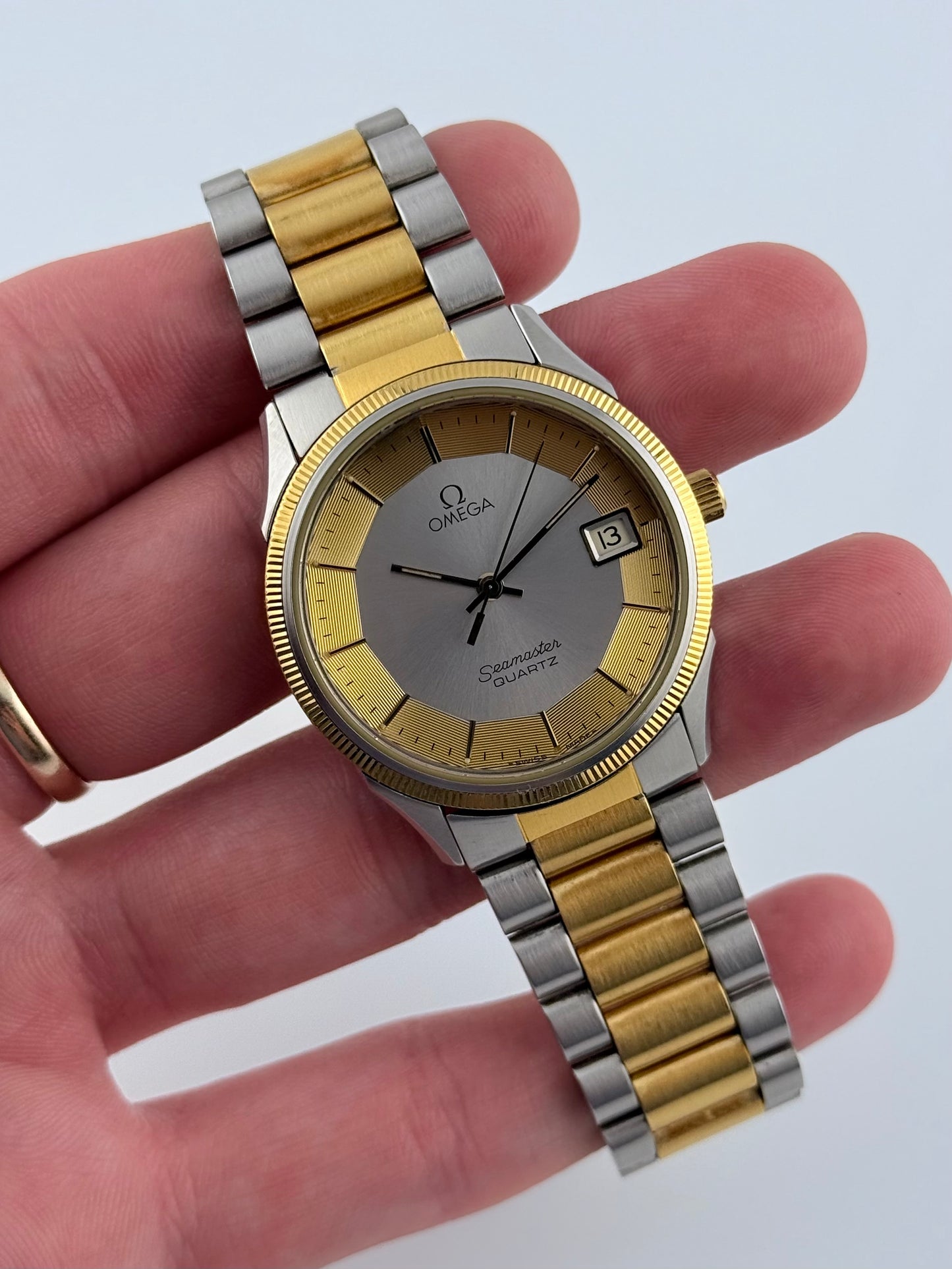 Omega Seamaster Quartz Date - 196.0189 - Rare Pie-Pan Dial