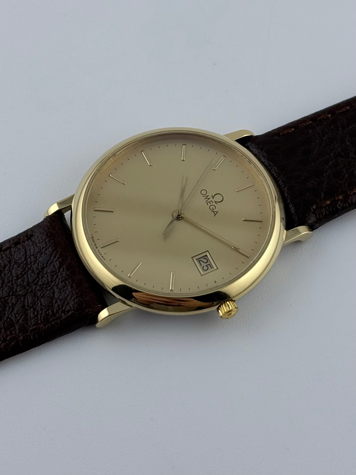 Omega De Ville Quartz Date - 196.0312.1
