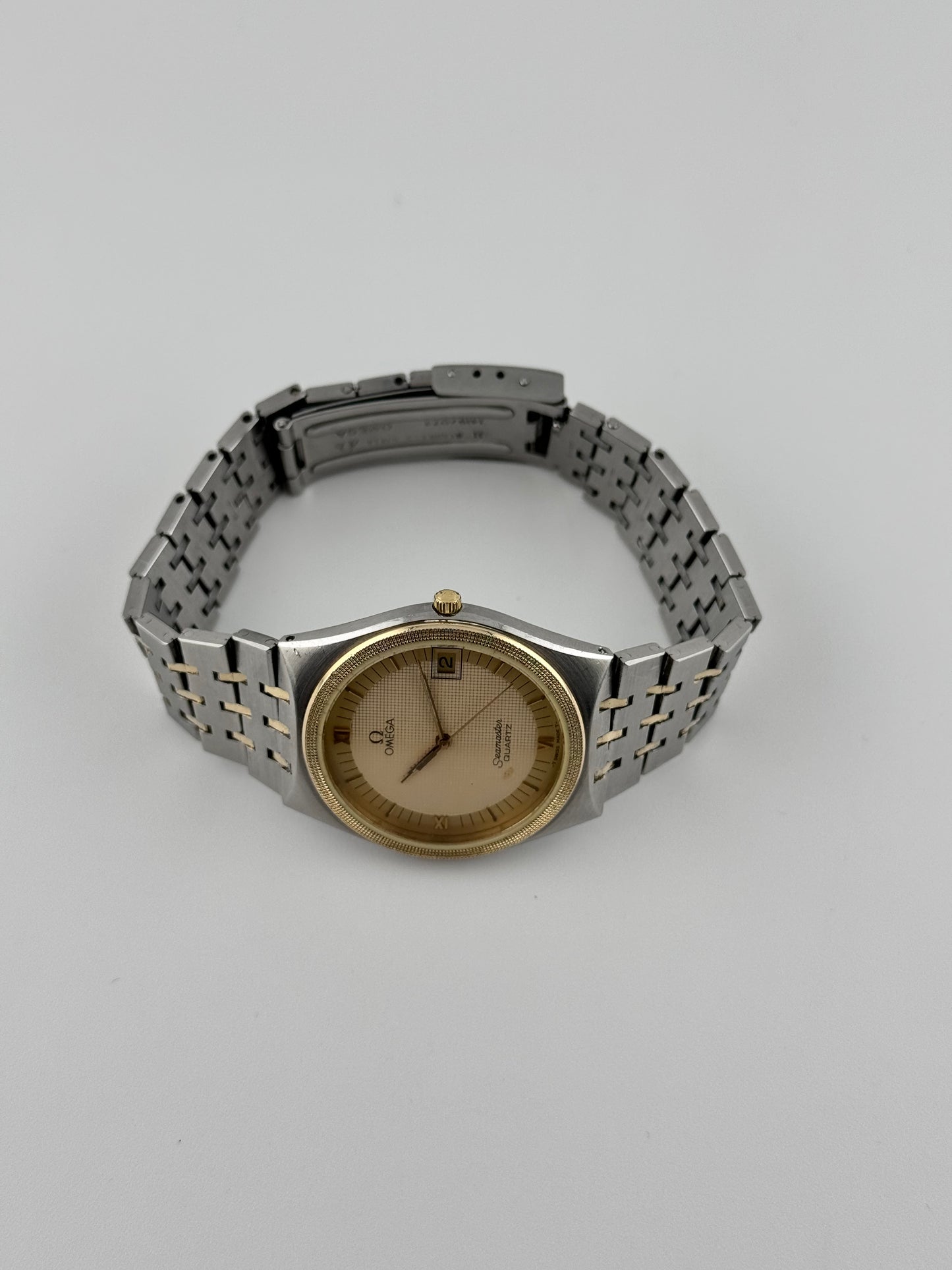 Omega Seamaster Quartz Date 196.0275 - Original Bracelet - Rare Dial