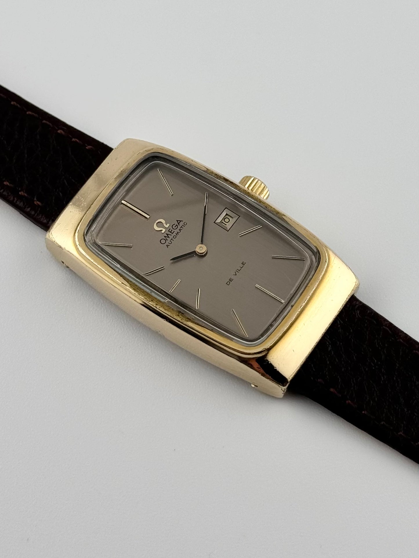 Omega De Ville Automatic Tank Date - 156.001