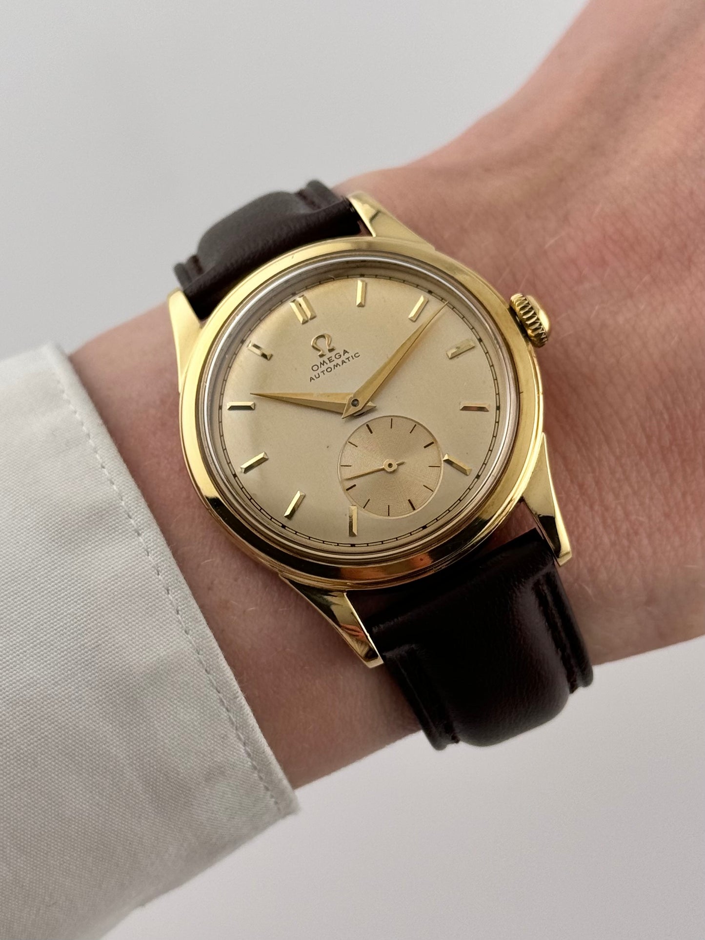 Omega Sub Seconds Automatic Bumper 18ct Yellow Gold