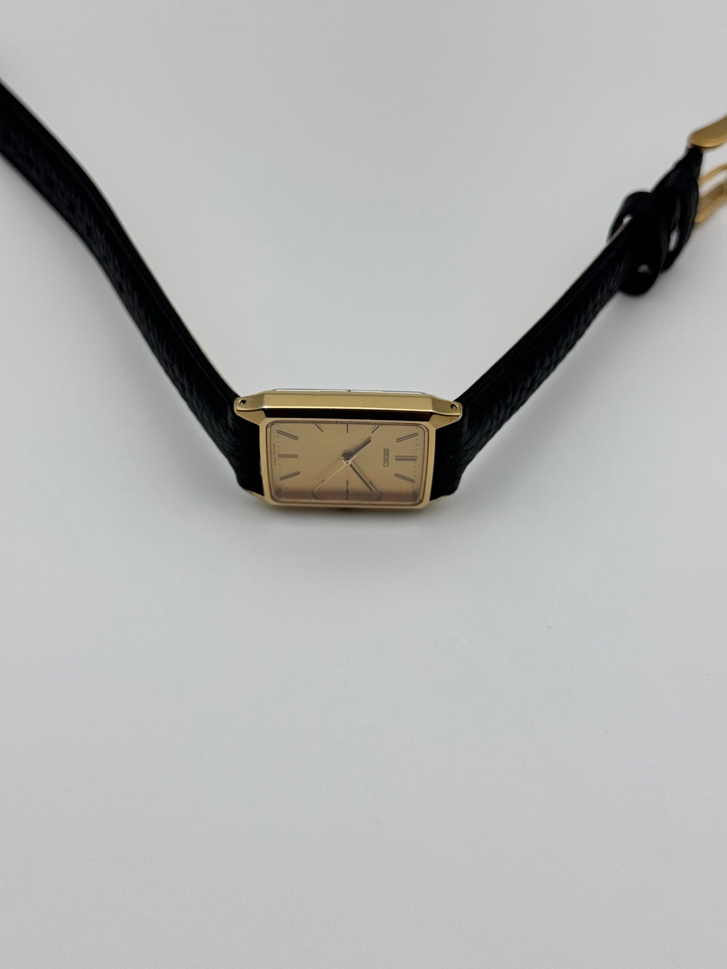 Seiko Tank Quartz 7N01-5060