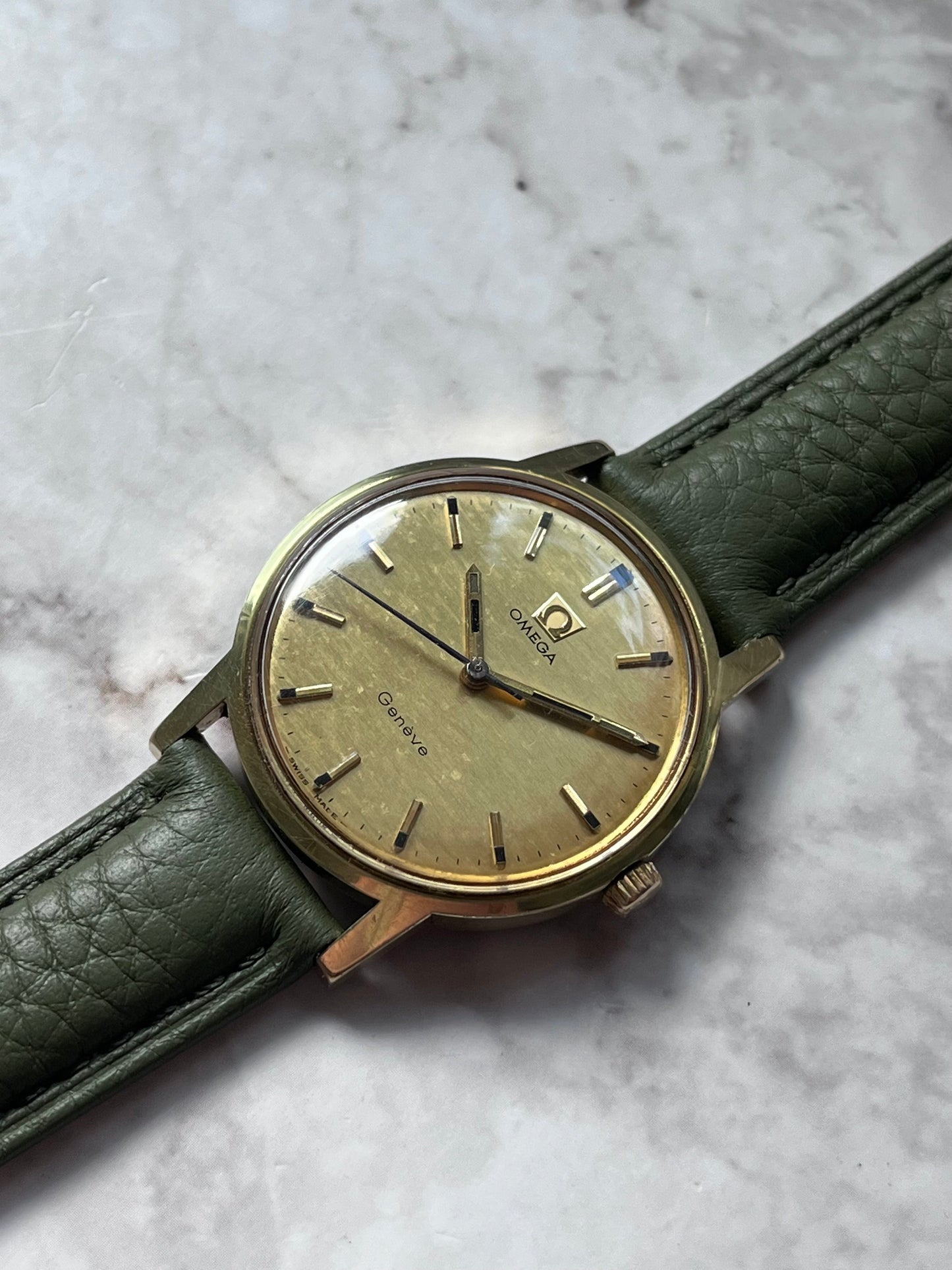 Omega Geneve Manual Shantung Dial 135.070