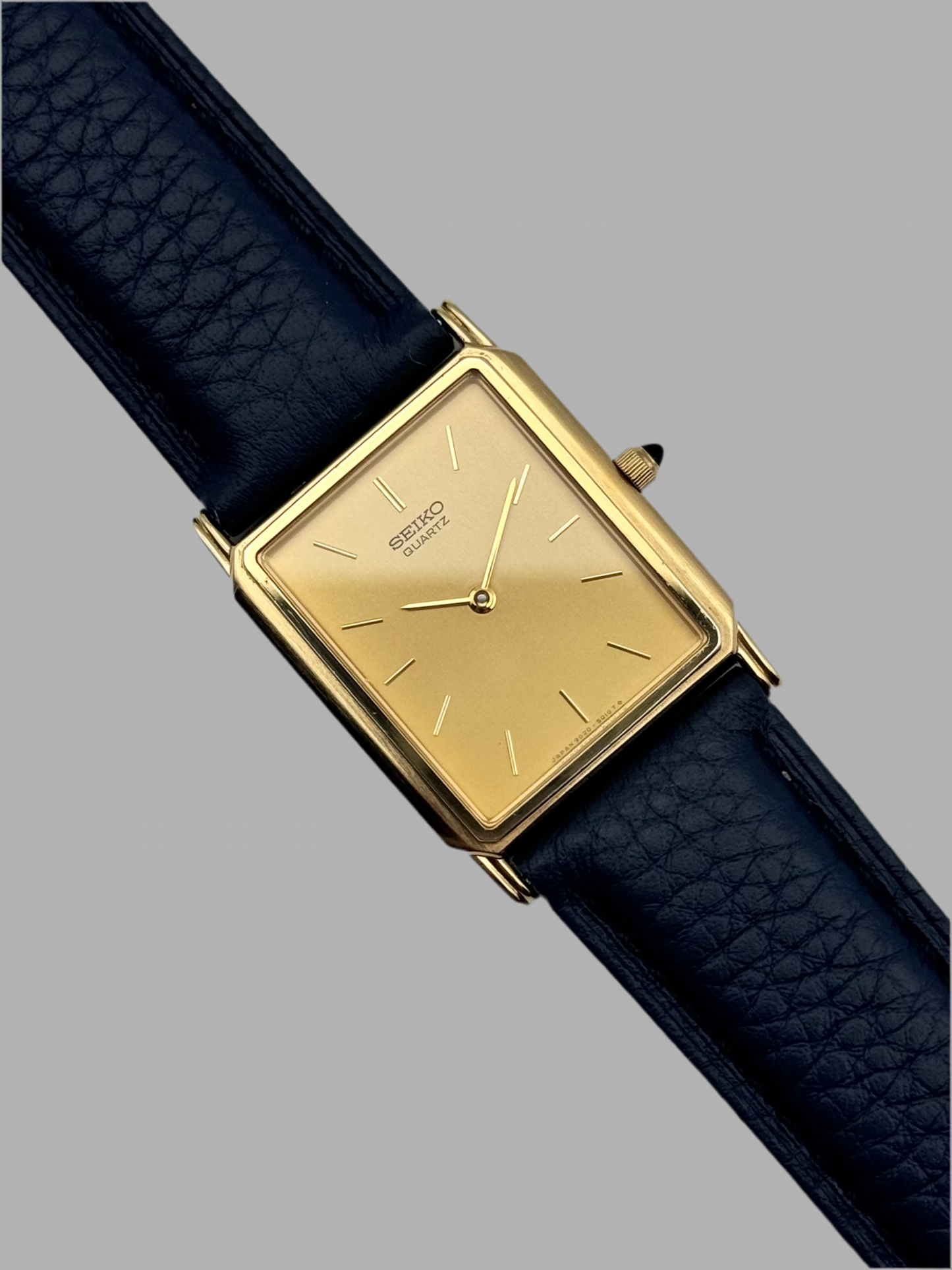 Seiko Tank Quartz 9020-5010