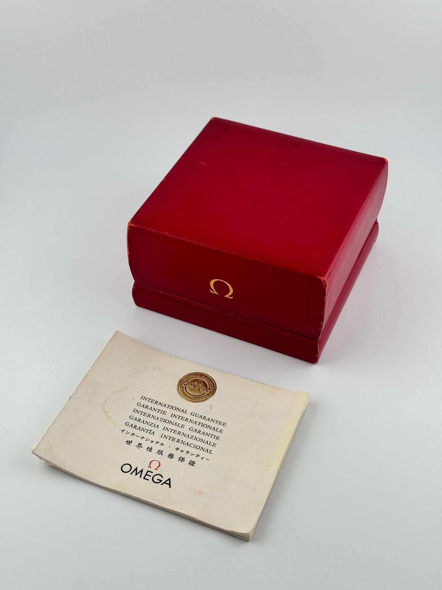 Omega Geneve Manual Wind 131.019 - Box and Papers