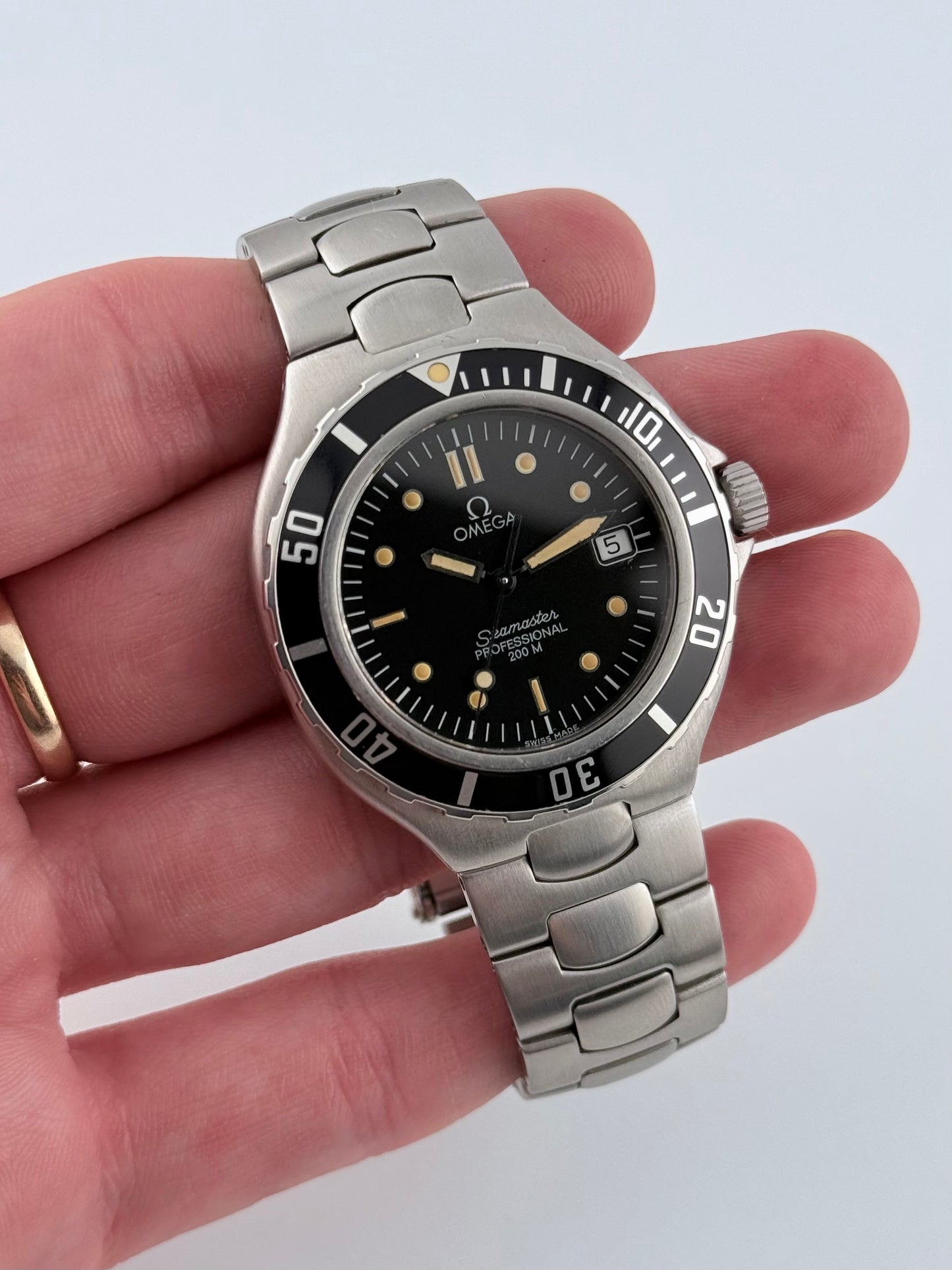 Omega Seamaster Professional 200m Quartz Pre Bond - 396.1062
