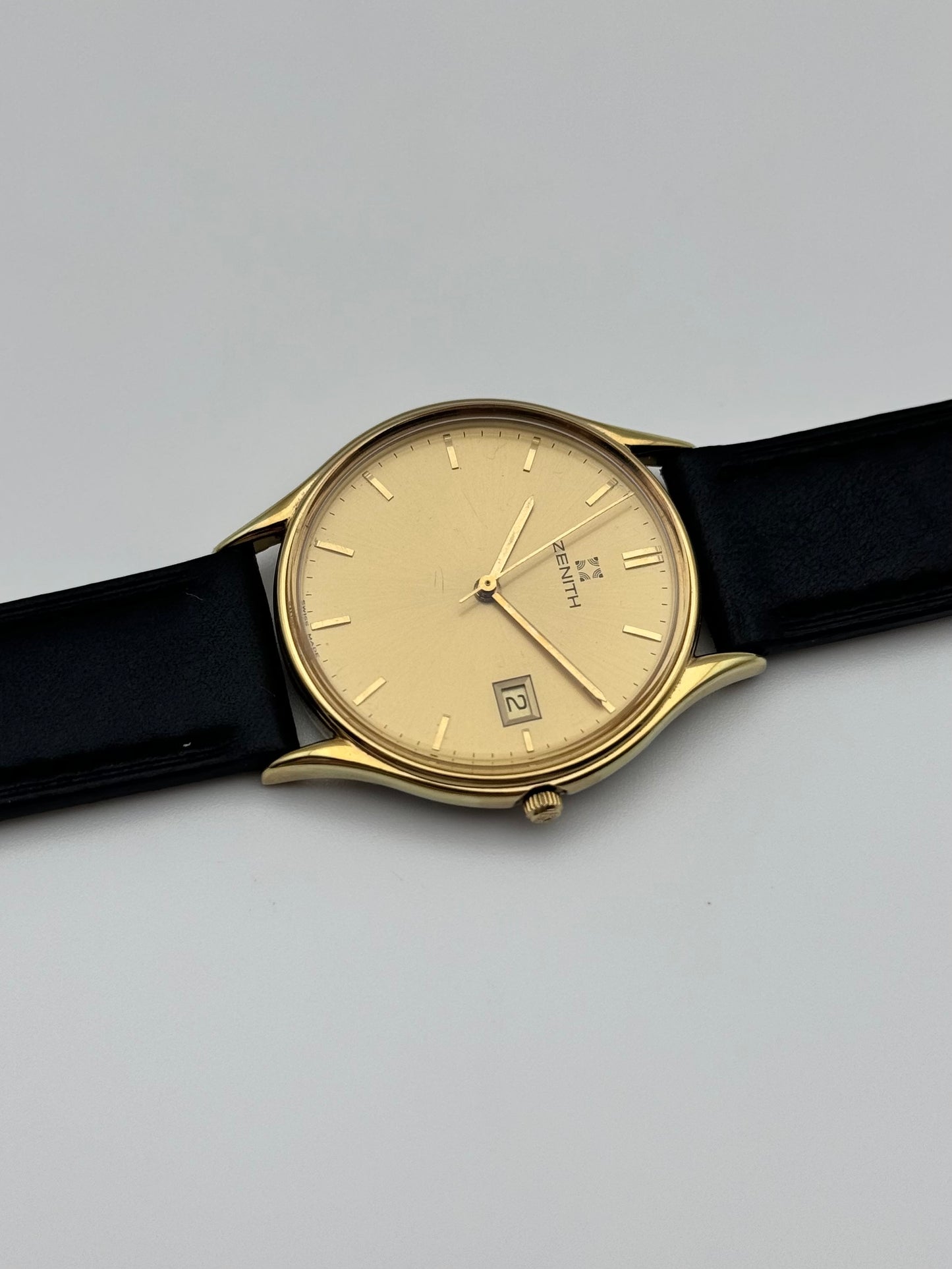 Zenith Quartz Date Calibre 11.6