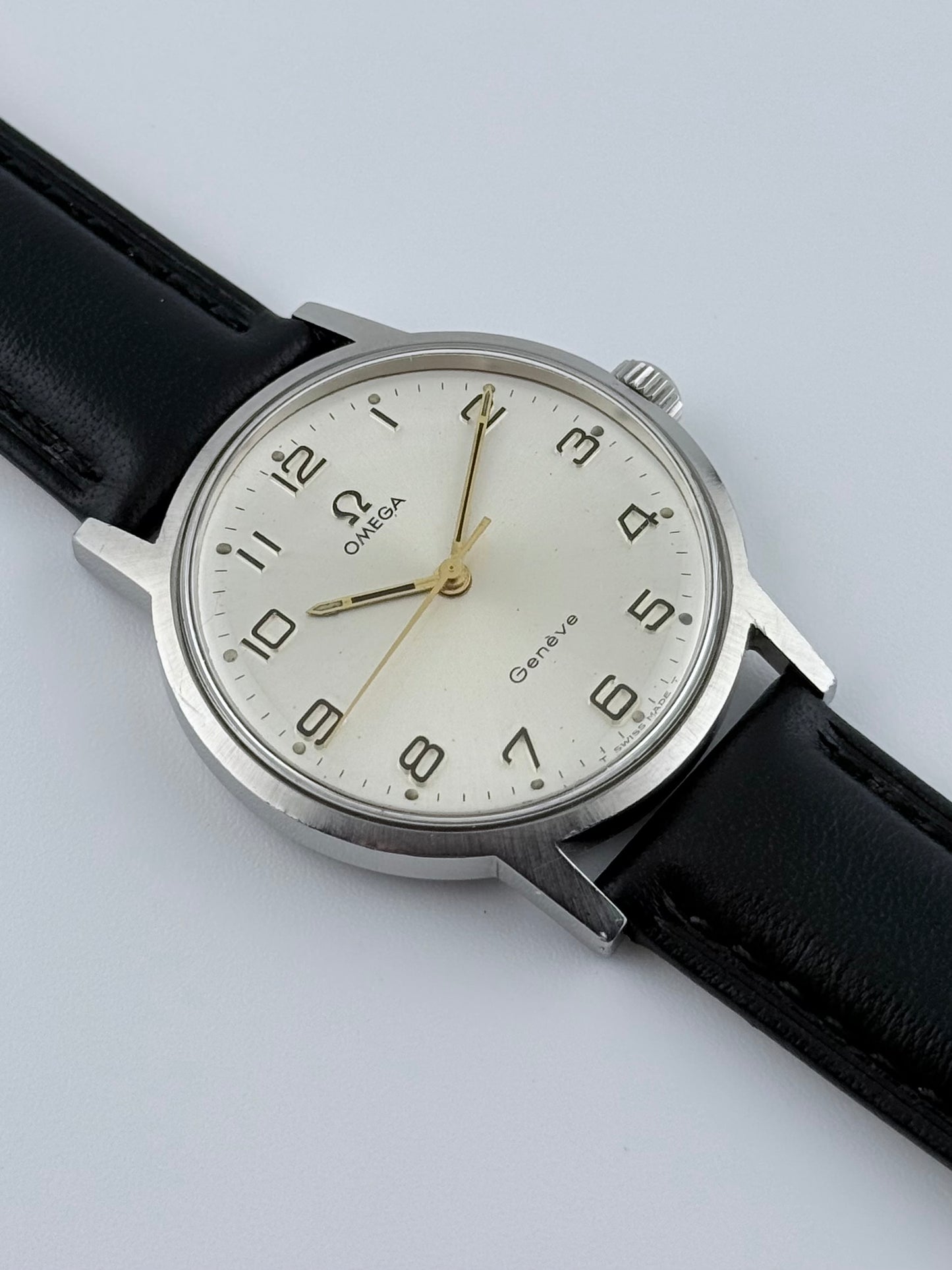 Omega Geneve Manual Wind 135.070 - Rare Arabic Dial