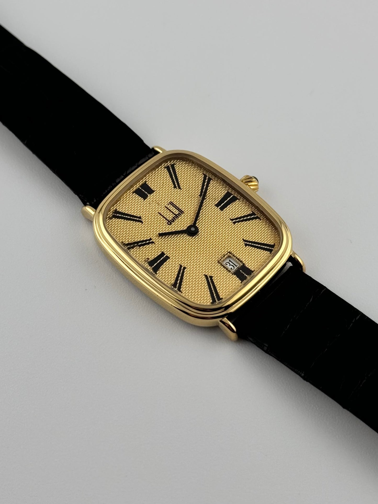 Dunhill Quartz Tank Date Gent’s Dress Watch