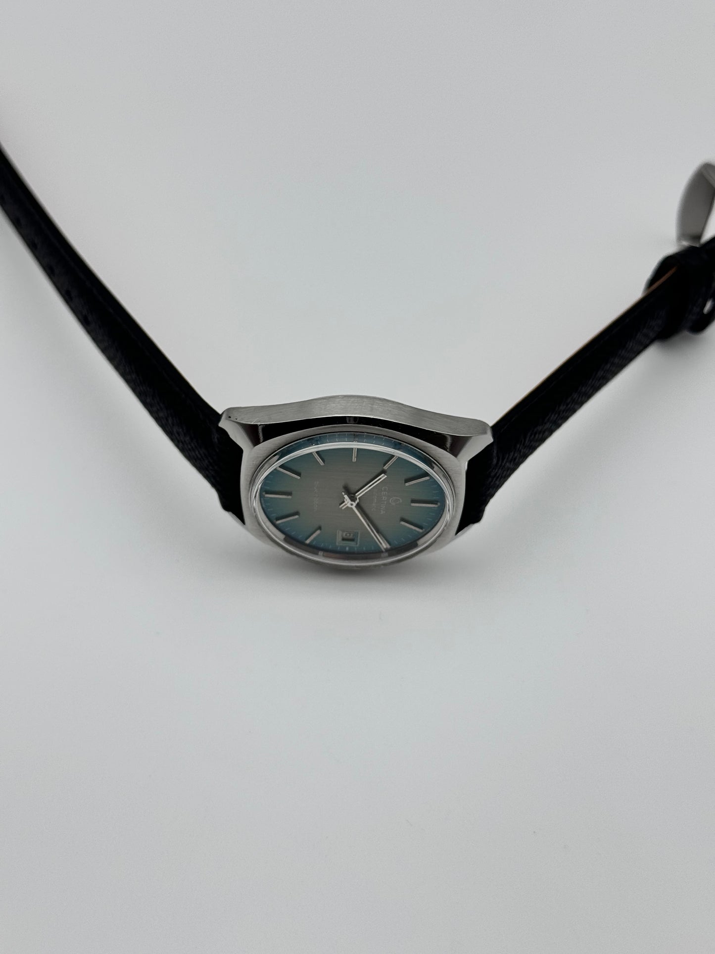 Certina Blue Ribbon Automatic Date - Cal 25-011 - Rare Volvo custom order.