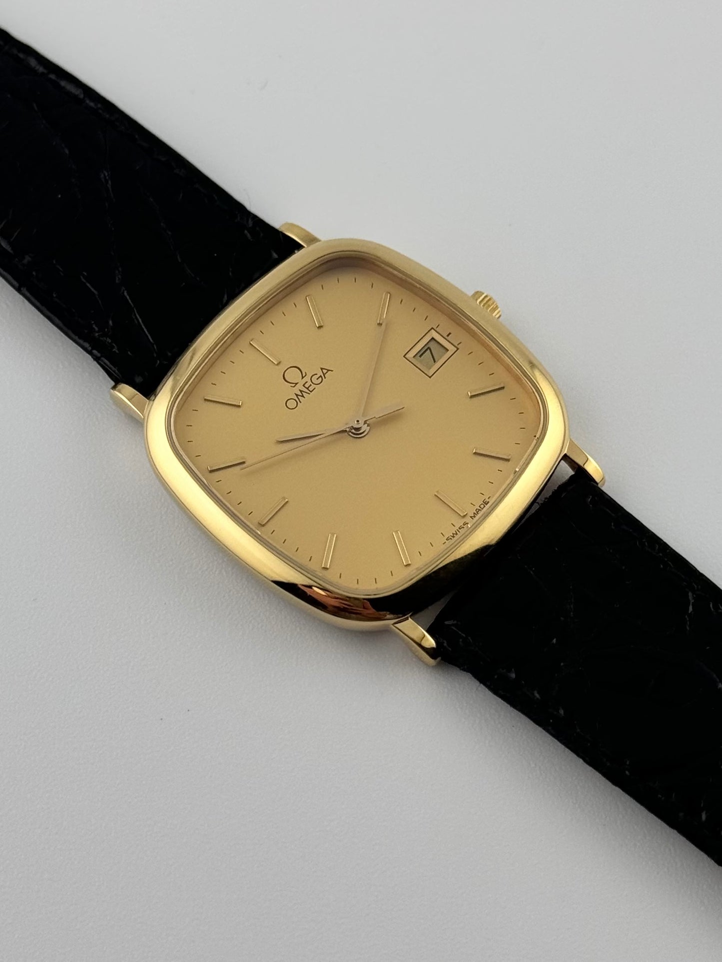 Omega De Ville Tank Quartz Date 196.0317.1 - Box and Papers