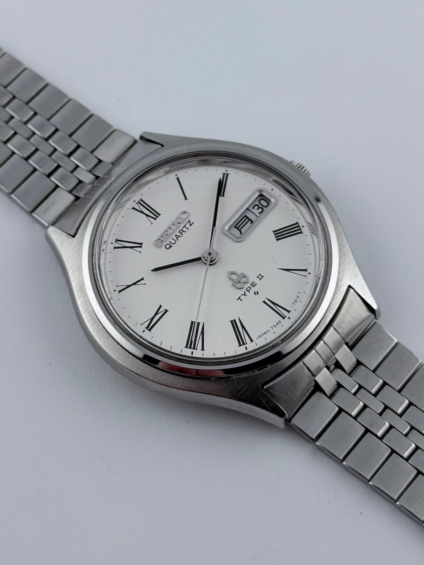 Seiko Type II Quartz JDM 7546-7010