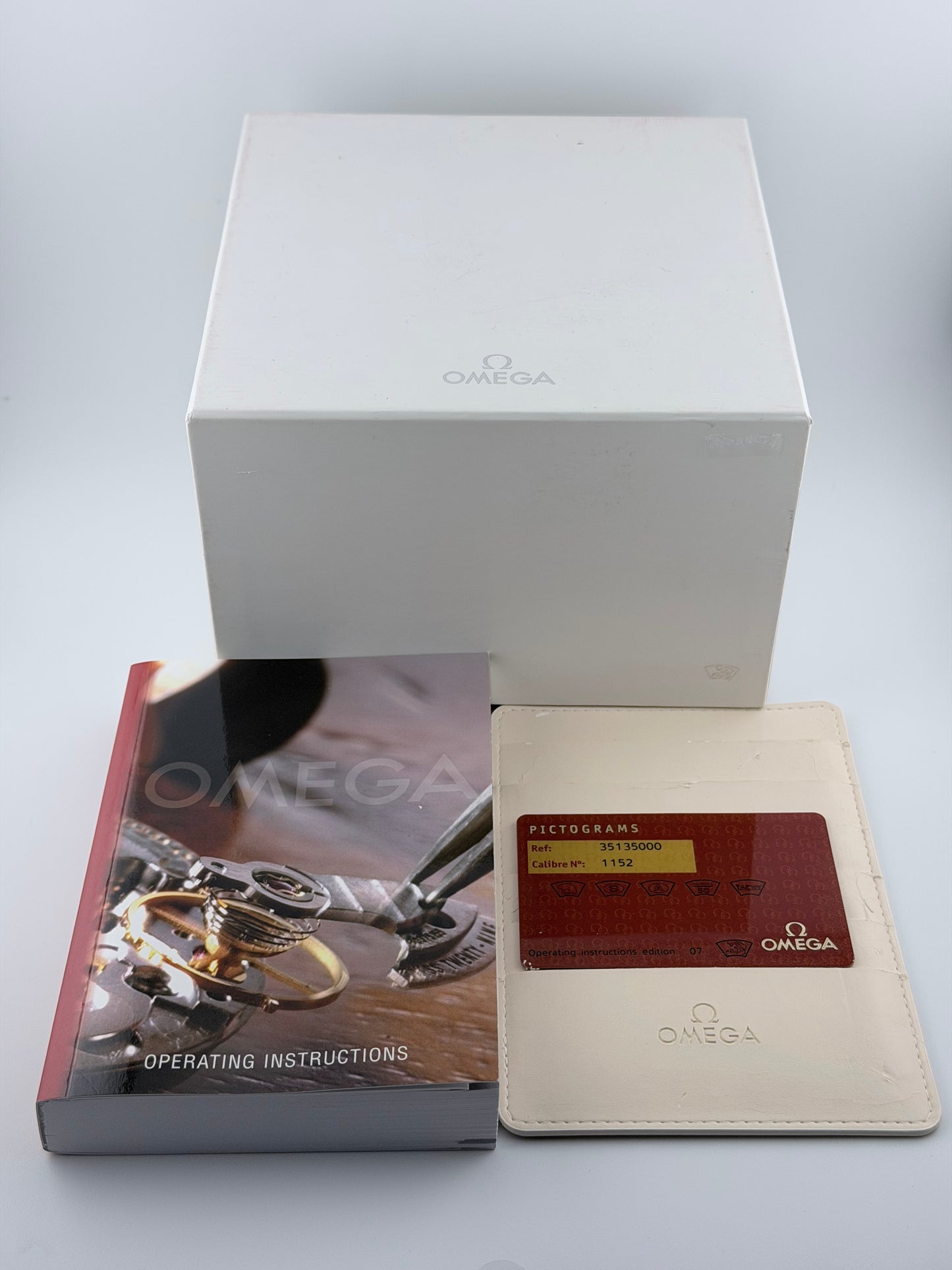 Speedmaster Automatic Date - 175.0083 - Near Mint - Box and Papers