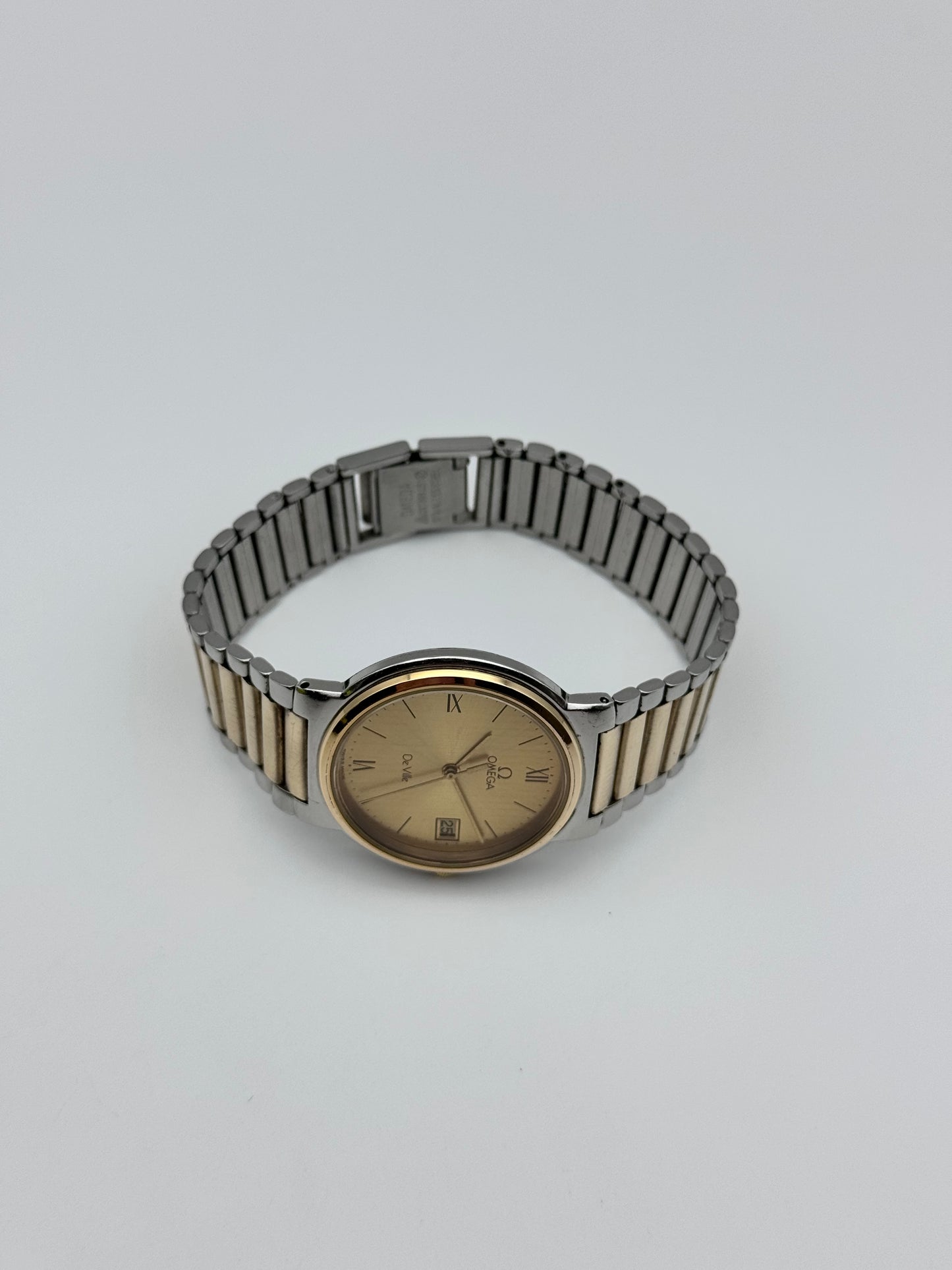 Omega De Ville Quartz Date 196.0256 - Original Bracelet