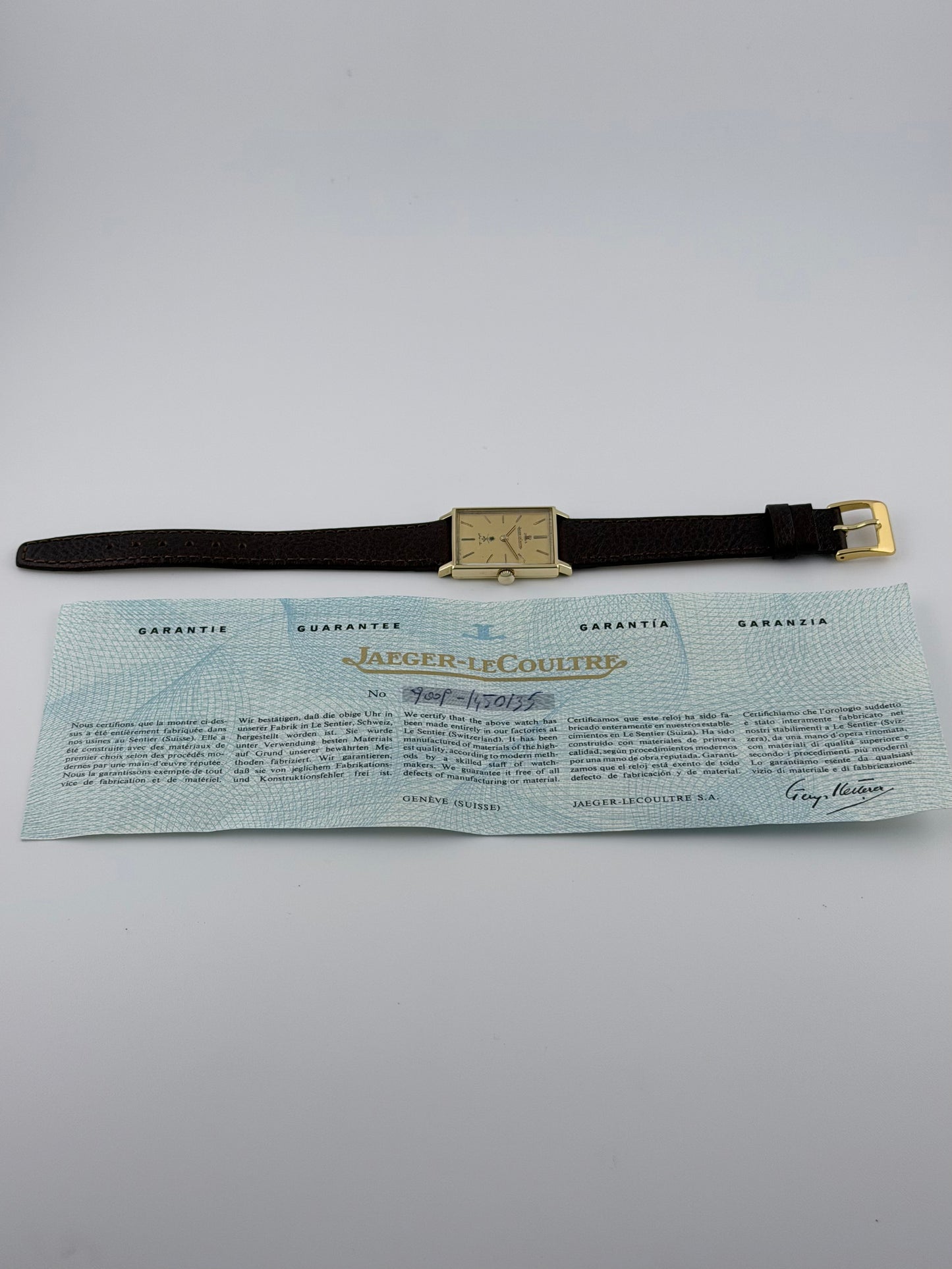 Jaeger LeCoultre Tank Manual Wind - 18ct Solid Gold - Papers - Rare - Royal Saudi Emblem