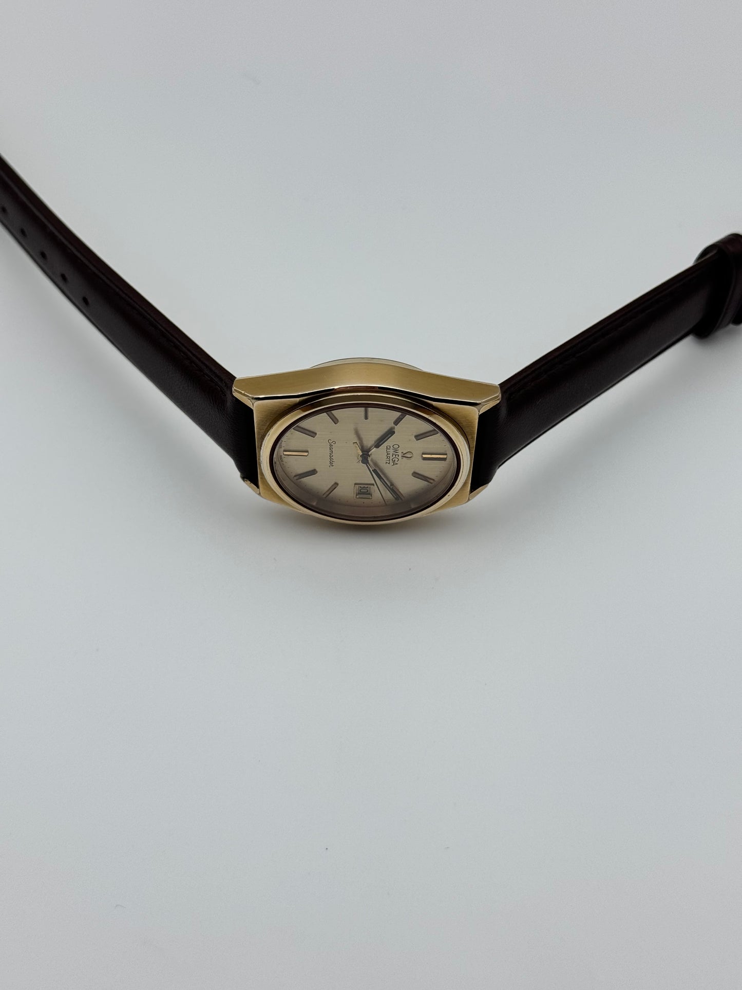 Omega Seamaster Quartz Date 196.0088