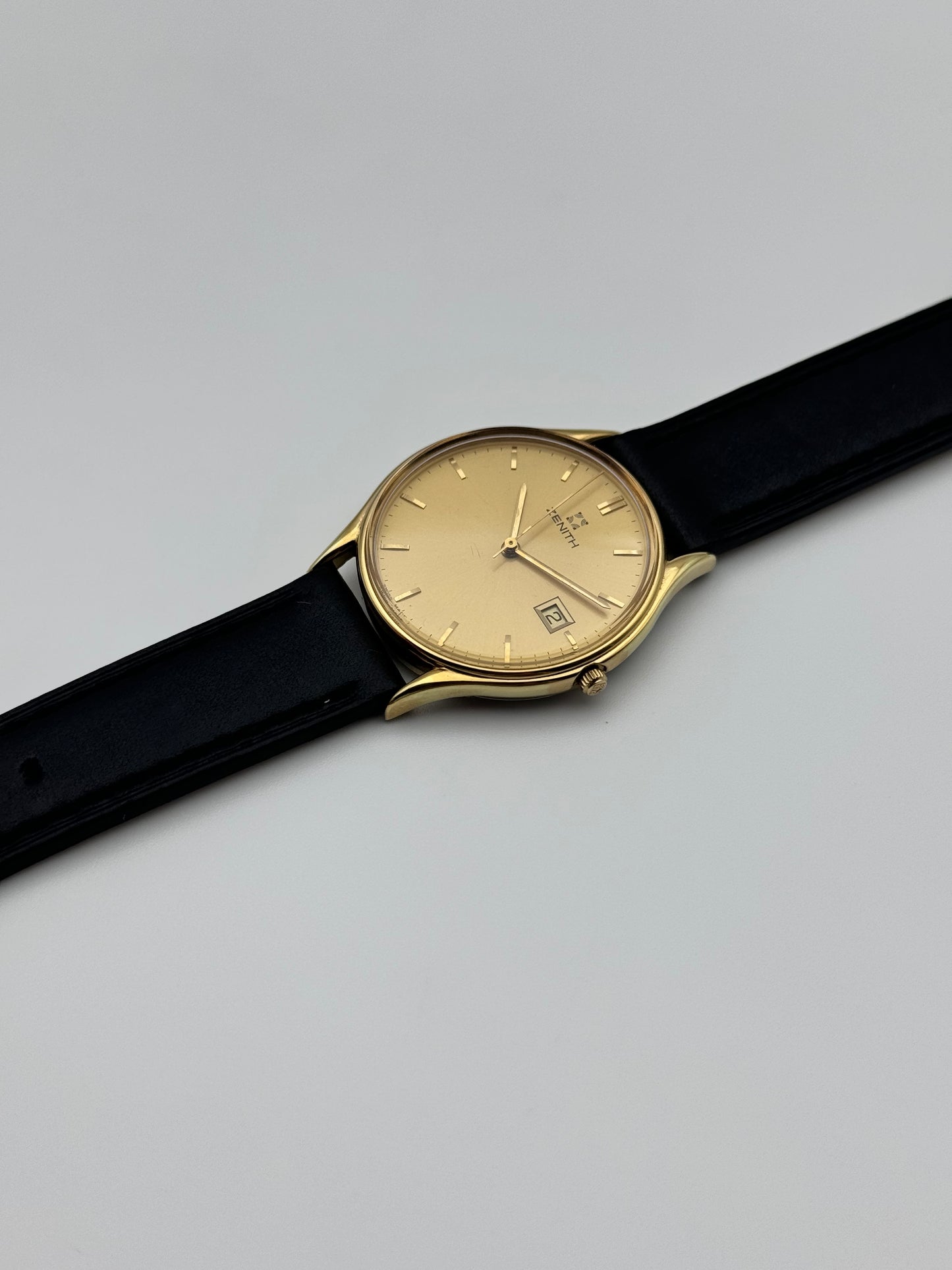 Zenith Quartz Date Calibre 11.6