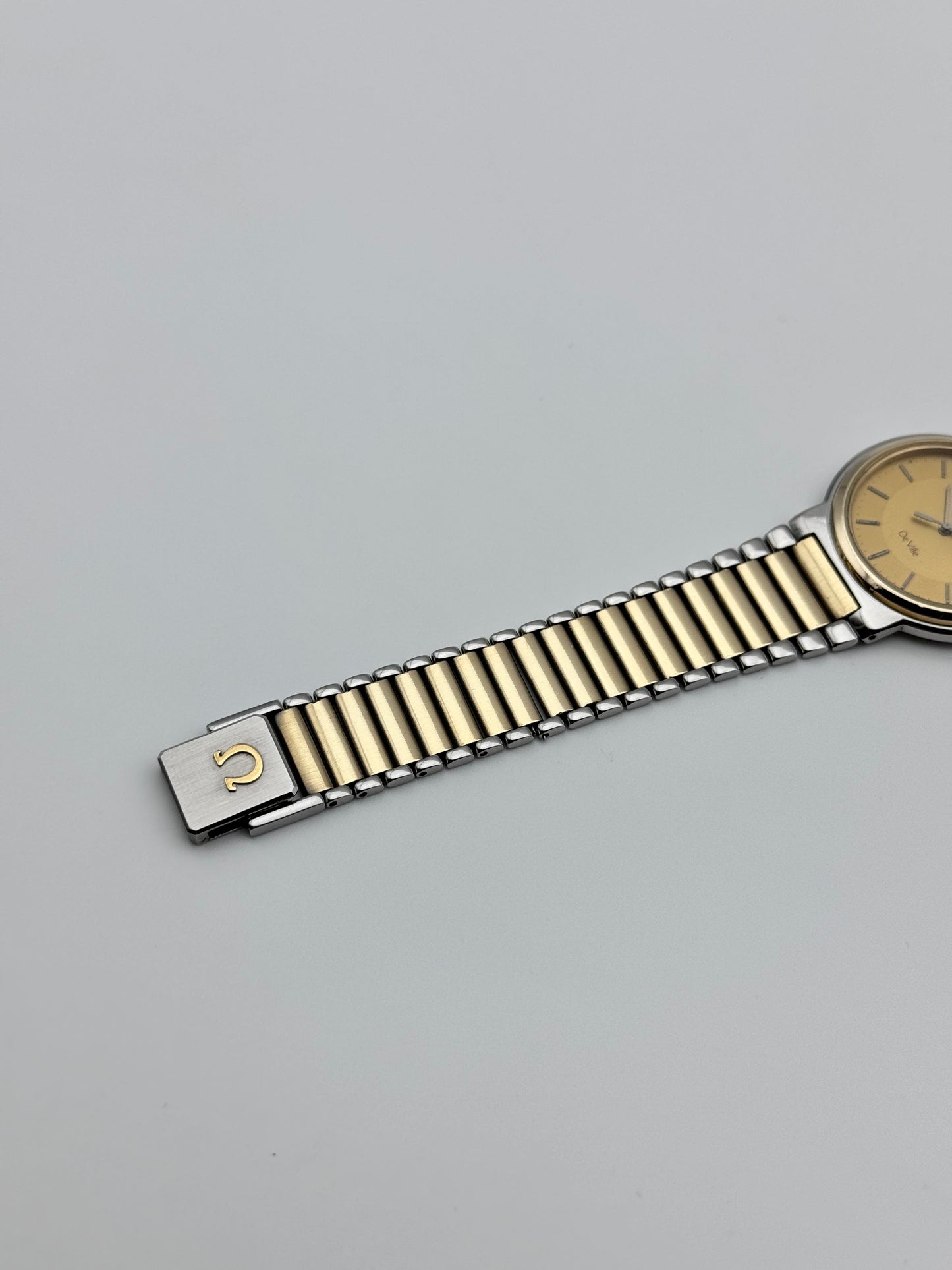 Omega De Ville Quartz Date 196.0256 - Original Bracelet