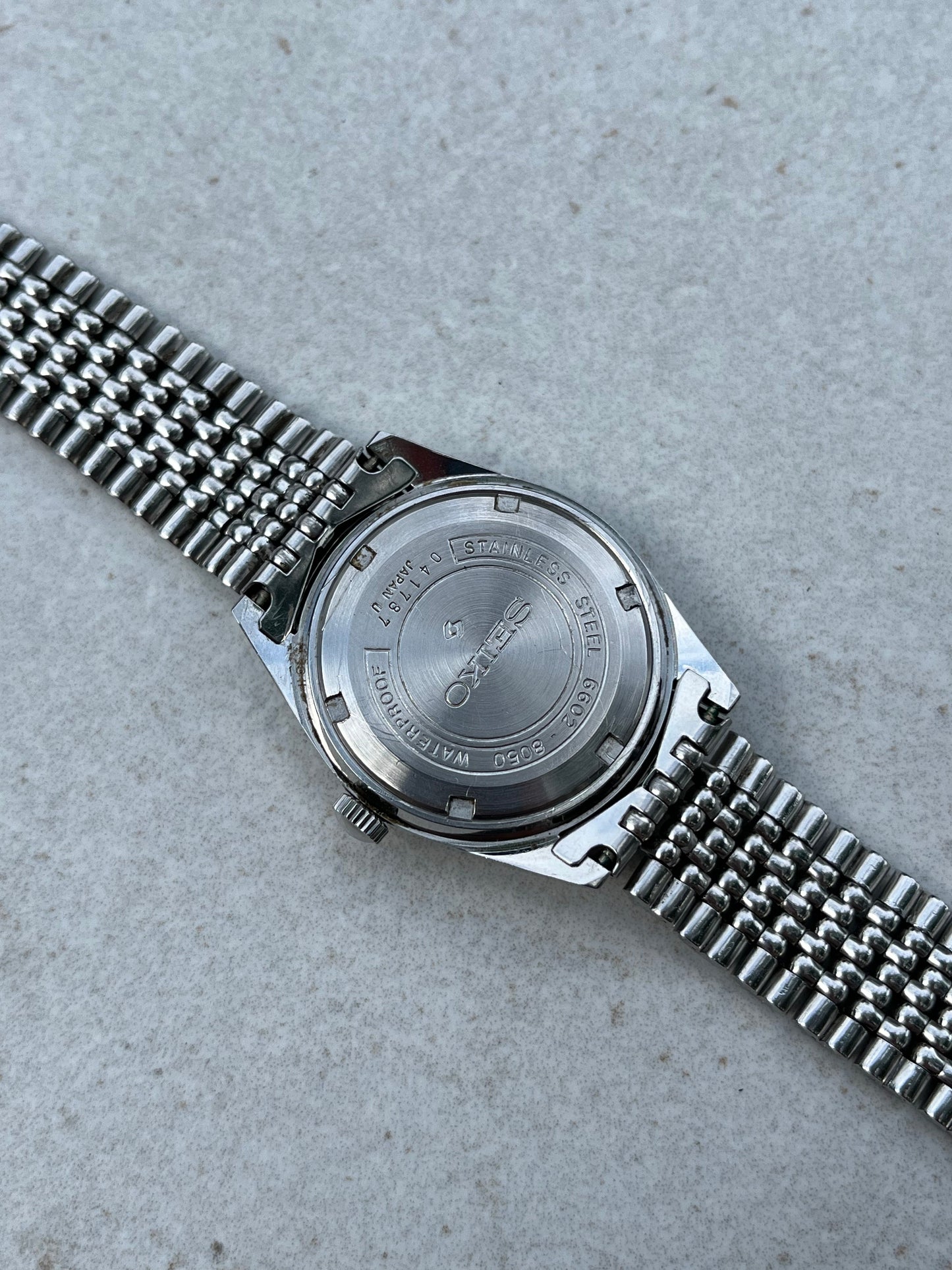 Seiko Manual Wind Date 6602-8050