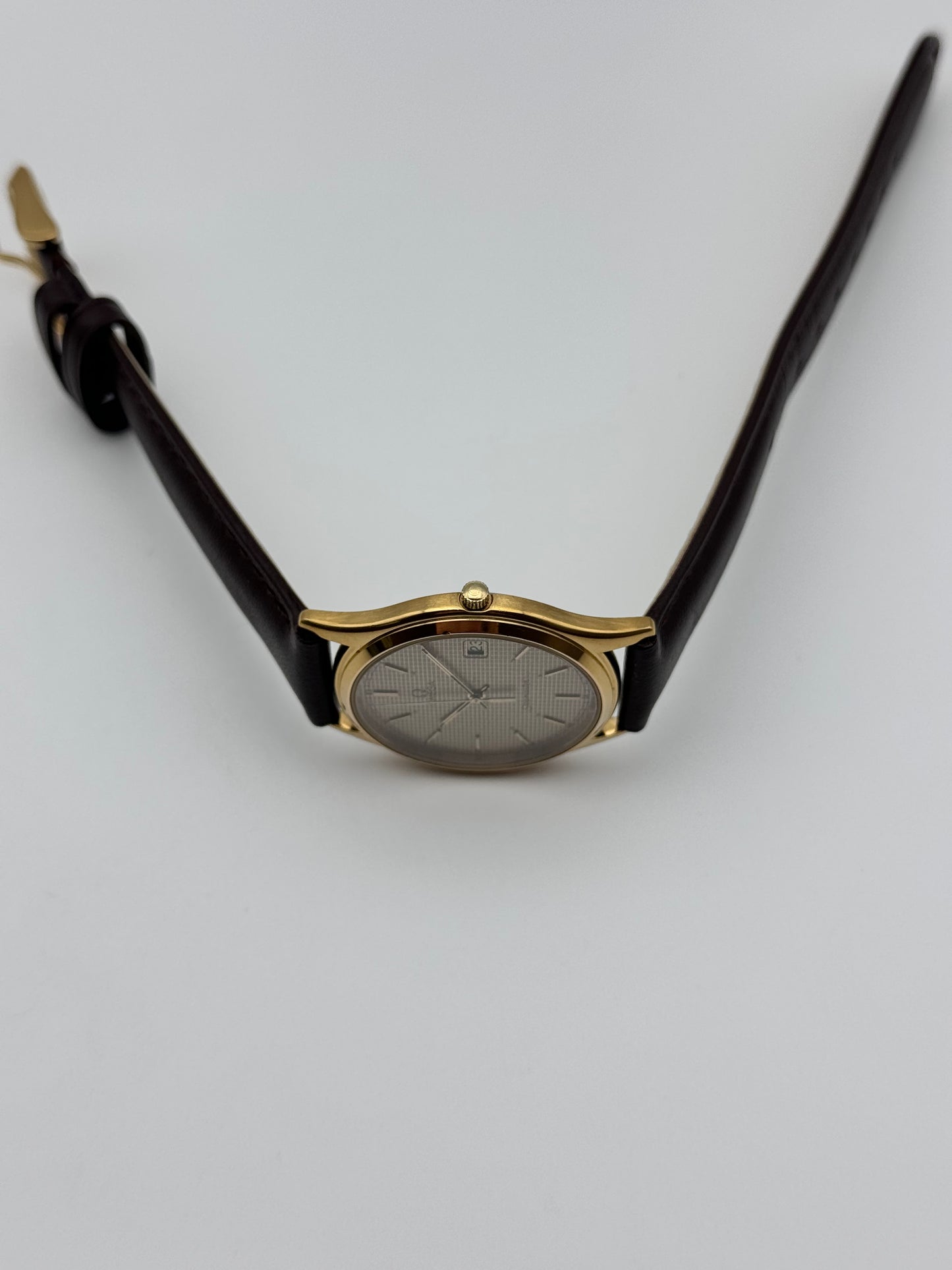 Omega Seamaster Quartz Date 196.0251 - Waffle Dial