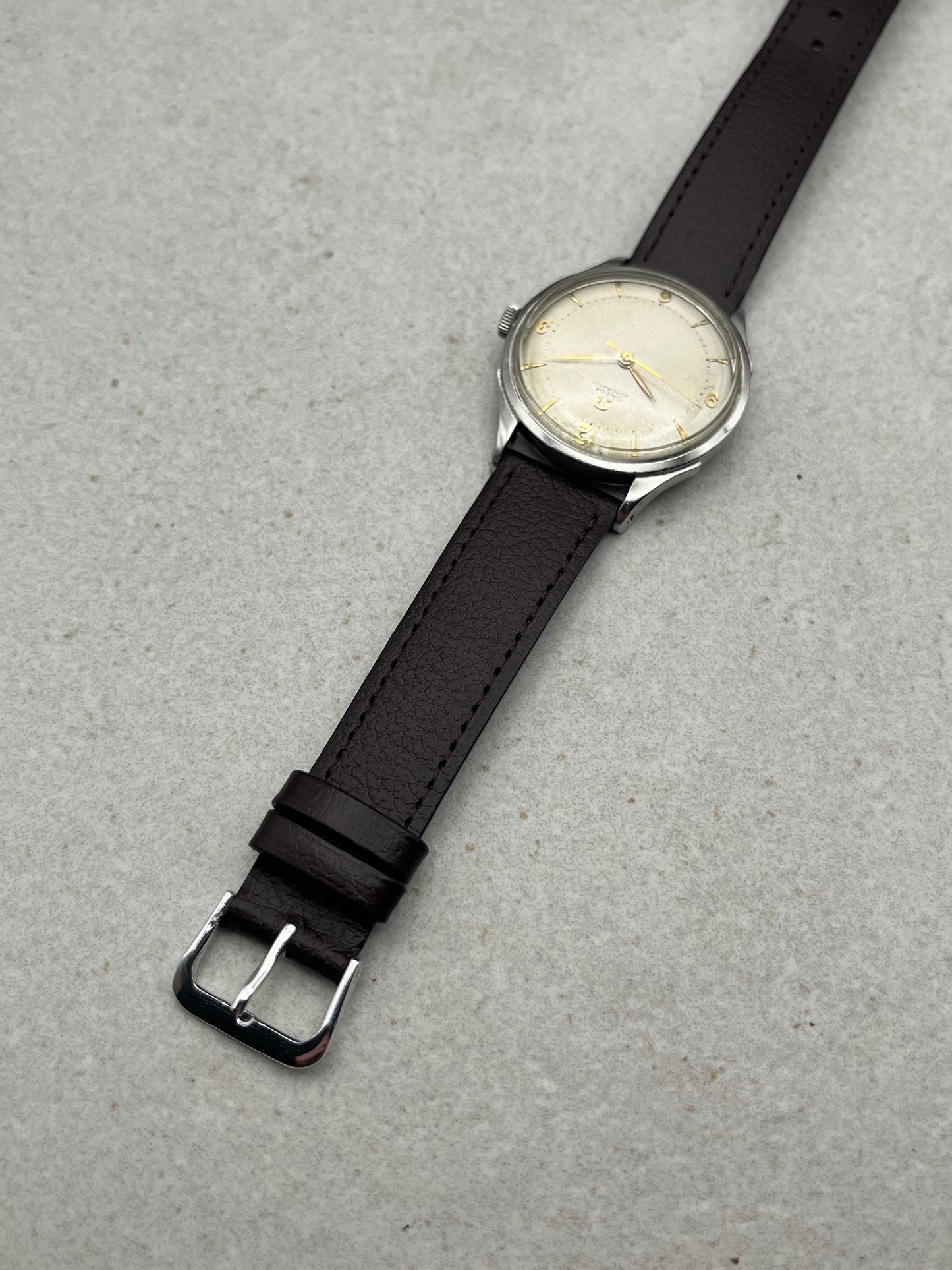 Omega Automatic Bumper 2584 1940s