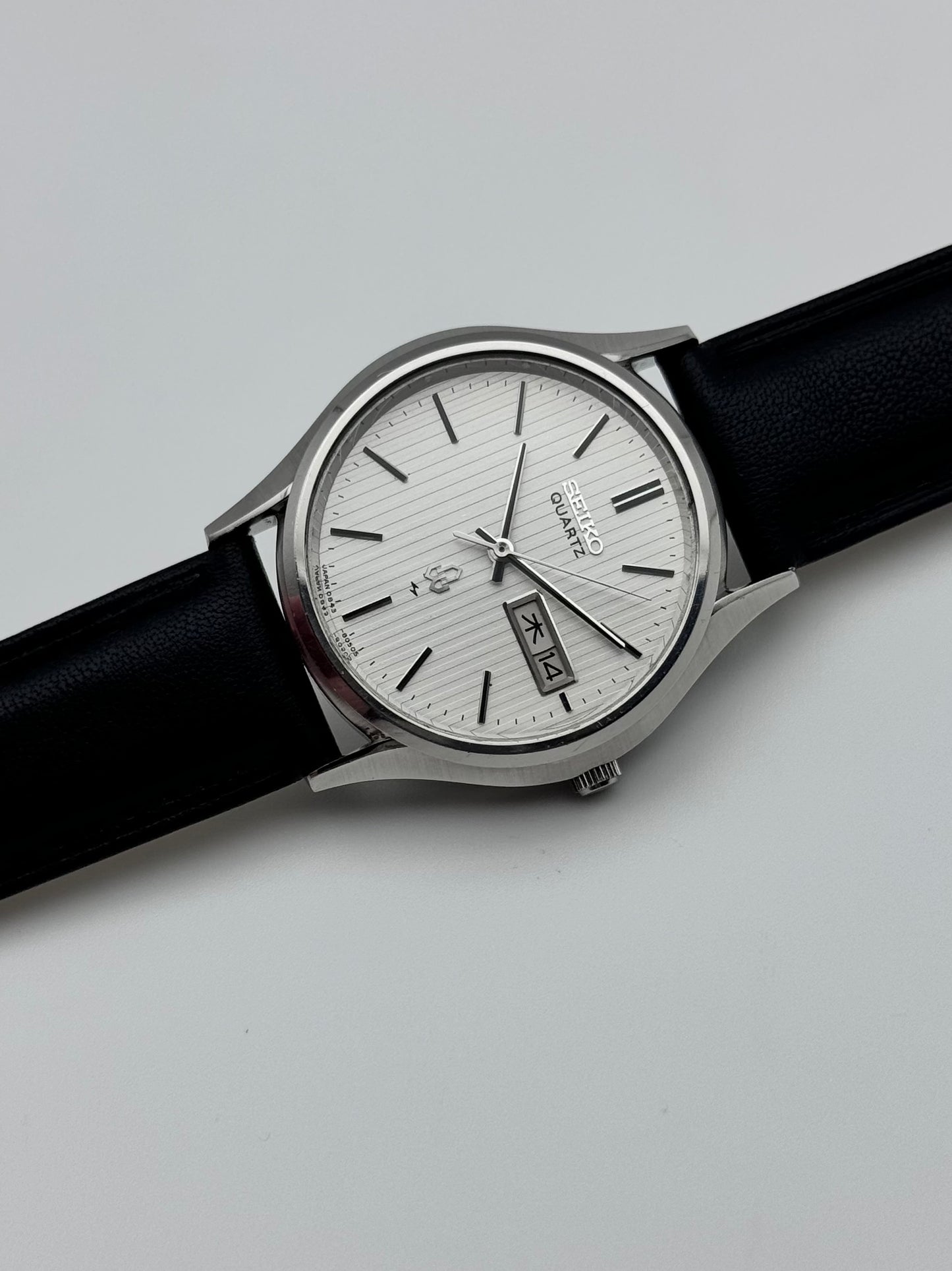 Seiko Quartz Type II Japanese Day-Date 0843-8050