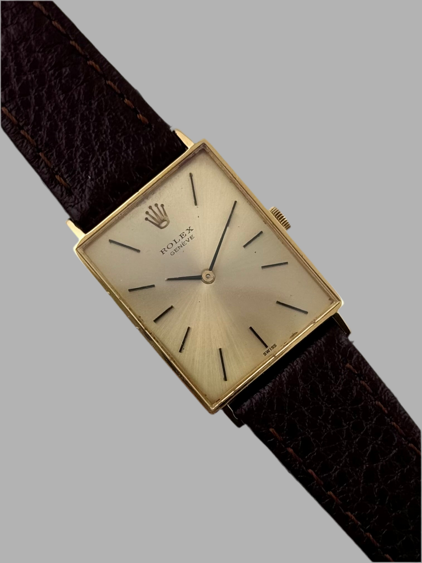 Rolex Cellini Tank Manual Wind - 18K Yellow Gold - 1563