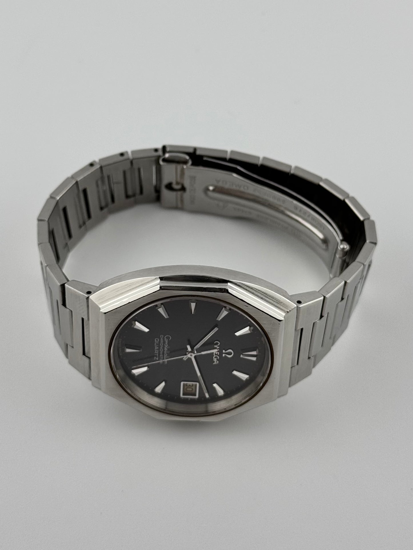 Omega Constellation Chronometer Quartz - 198.0117 - Rare