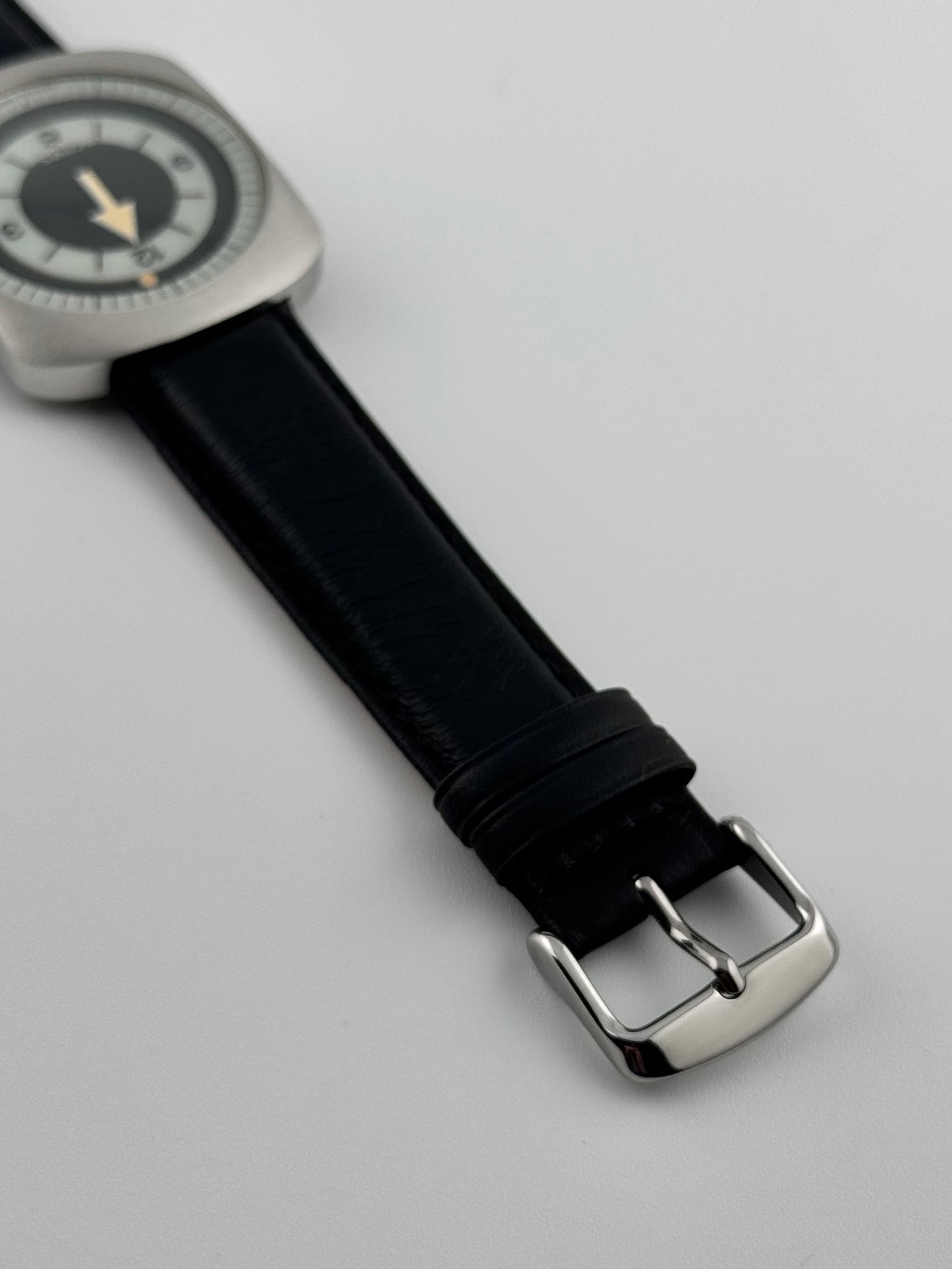 Longines Comet Mystery Dial - Ultra Rare - Near NOS - 8475