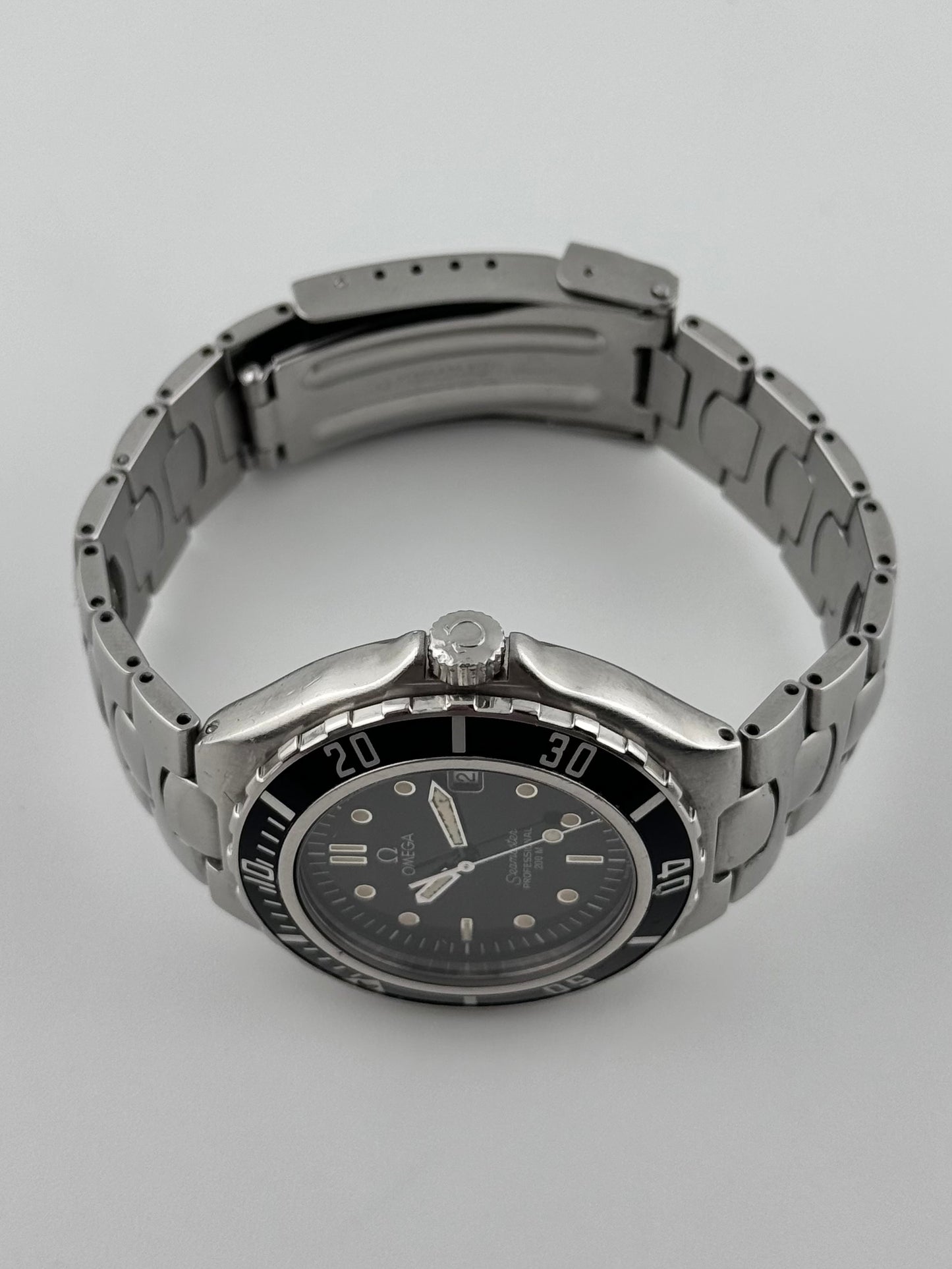 Omega Seamaster 200 Quartz Pre Bond - 396.1052