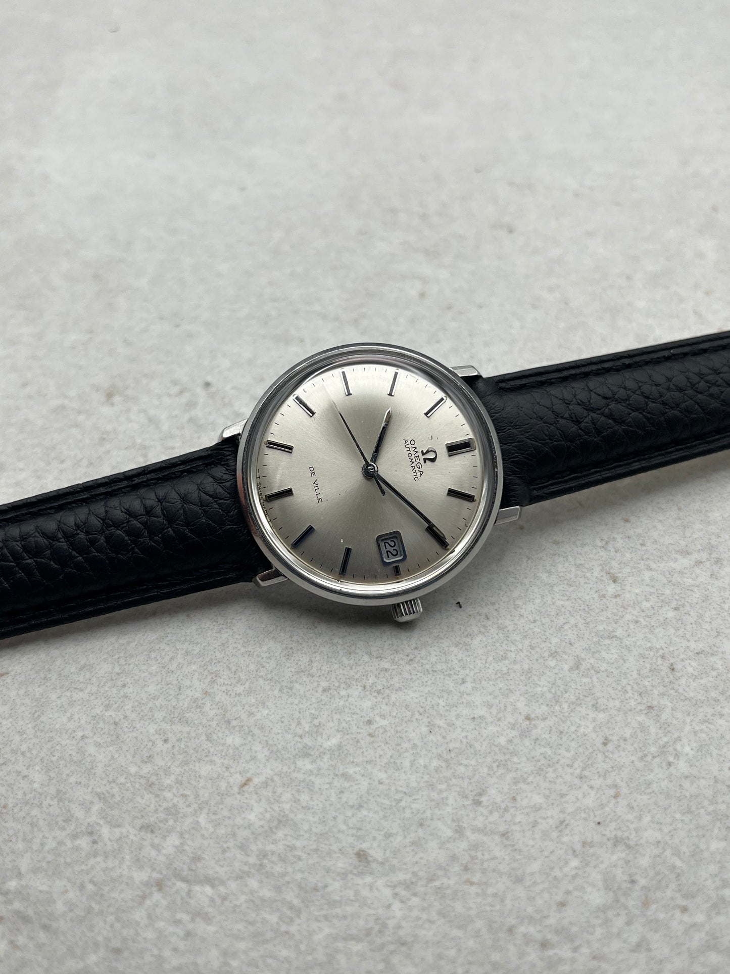 Omega De Ville Automatic Date 166.033