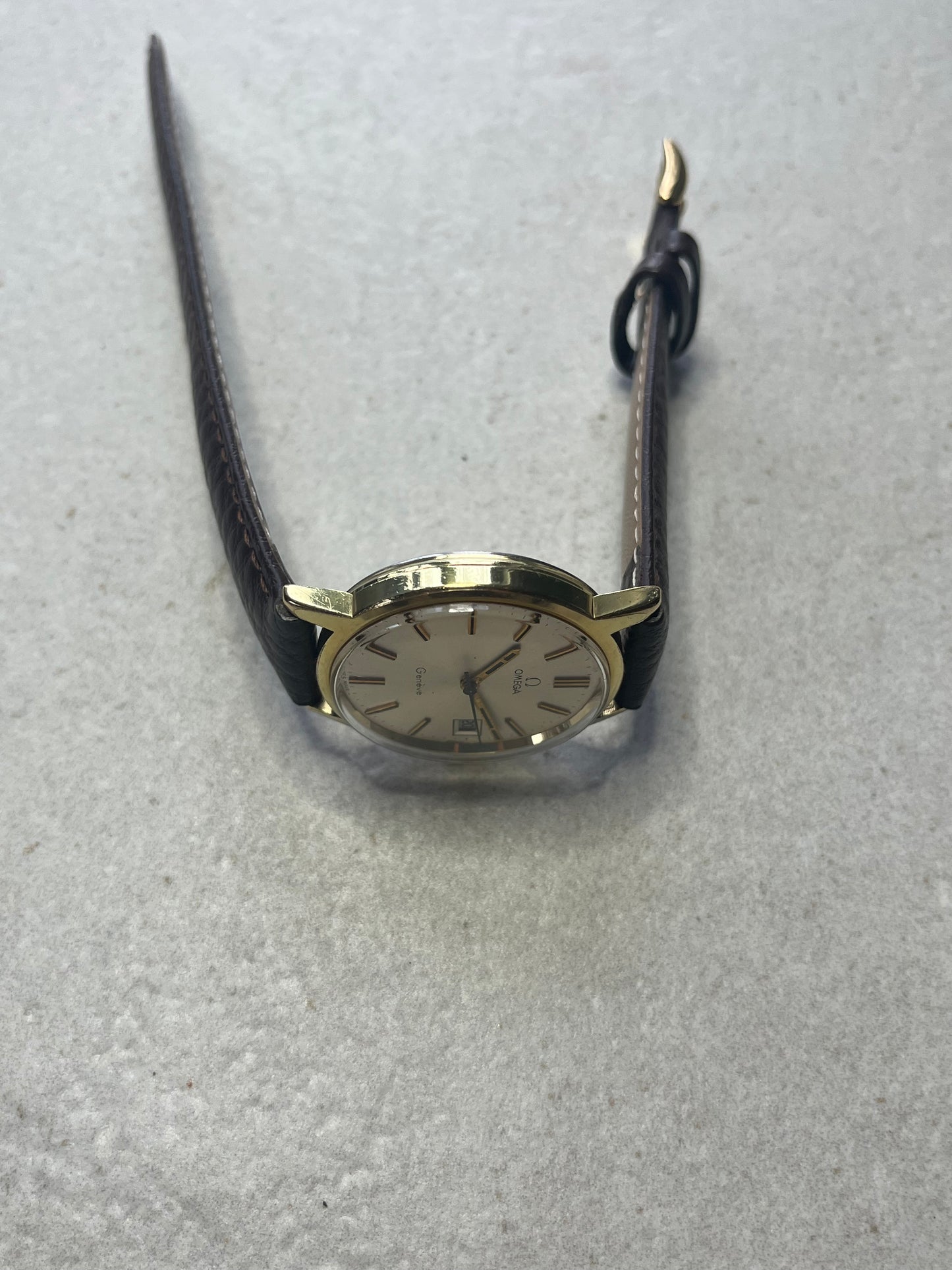 Omega Geneve Manual Date 136.0098