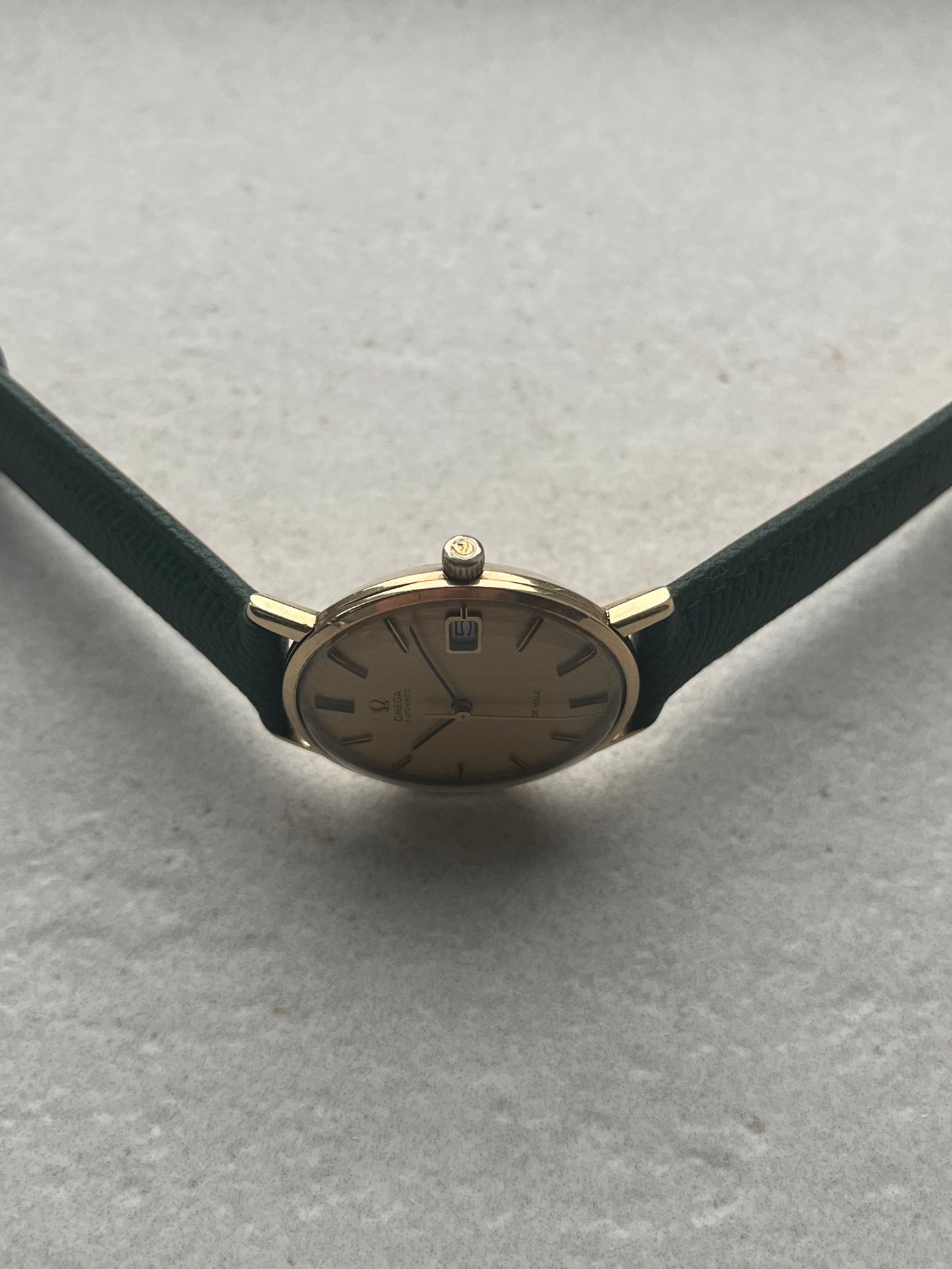 Omega DeVille Automatic Date 9ct Solid Gold