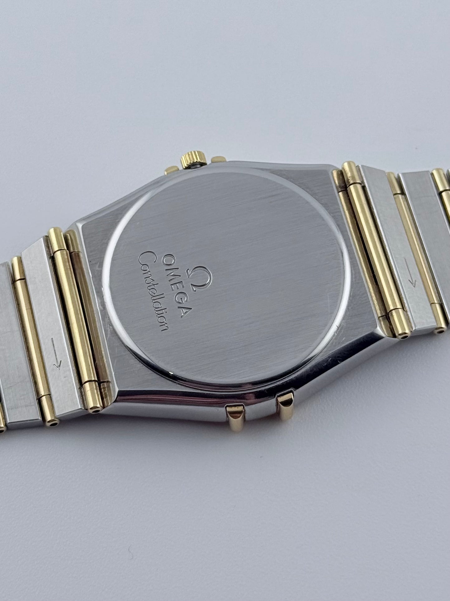Omega Constellation Quartz Day Date 396.1070 - Original Box & Receipt