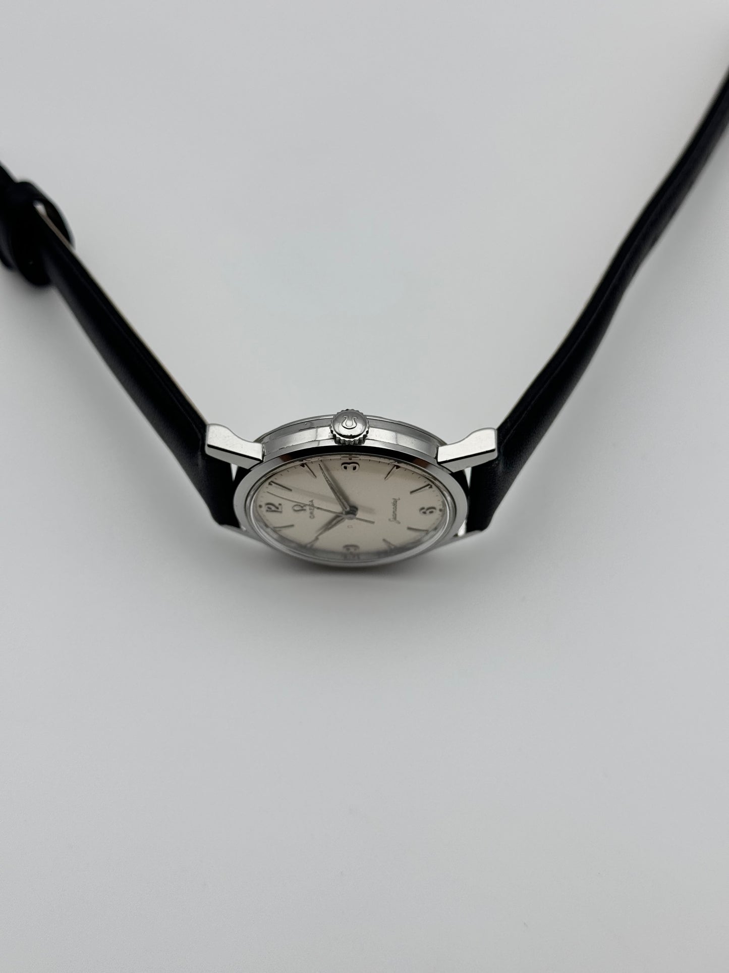 Omega Seamaster Manual Wind Arabic Numerals - 14723