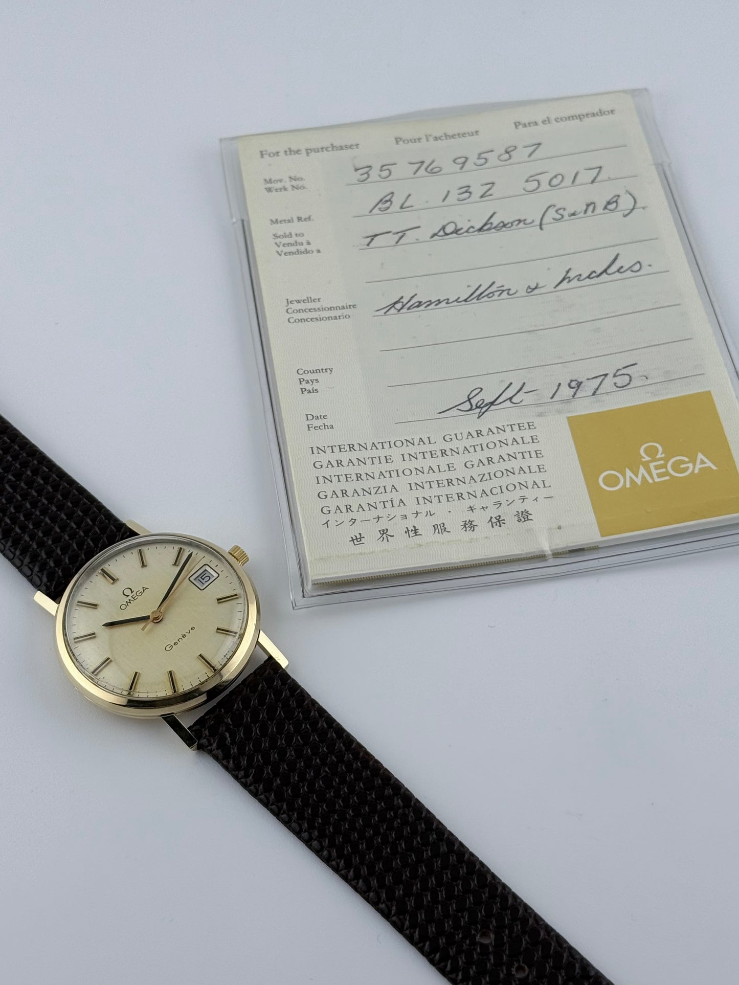 Omega Geneve Date Manual Wind - 132.5017 - 9ct Solid Gold - with Papers
