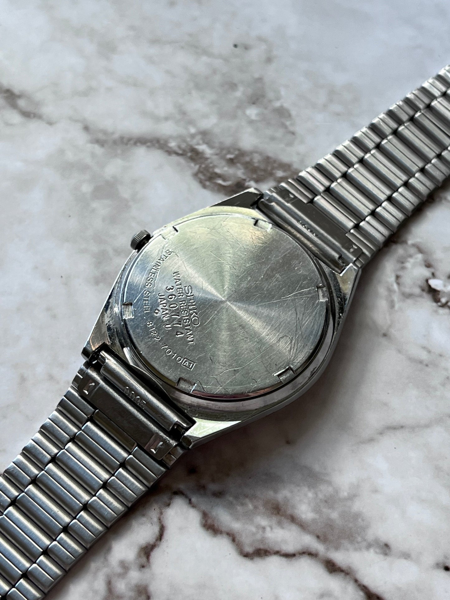 Seiko SQ Quartz Date 8122-7010